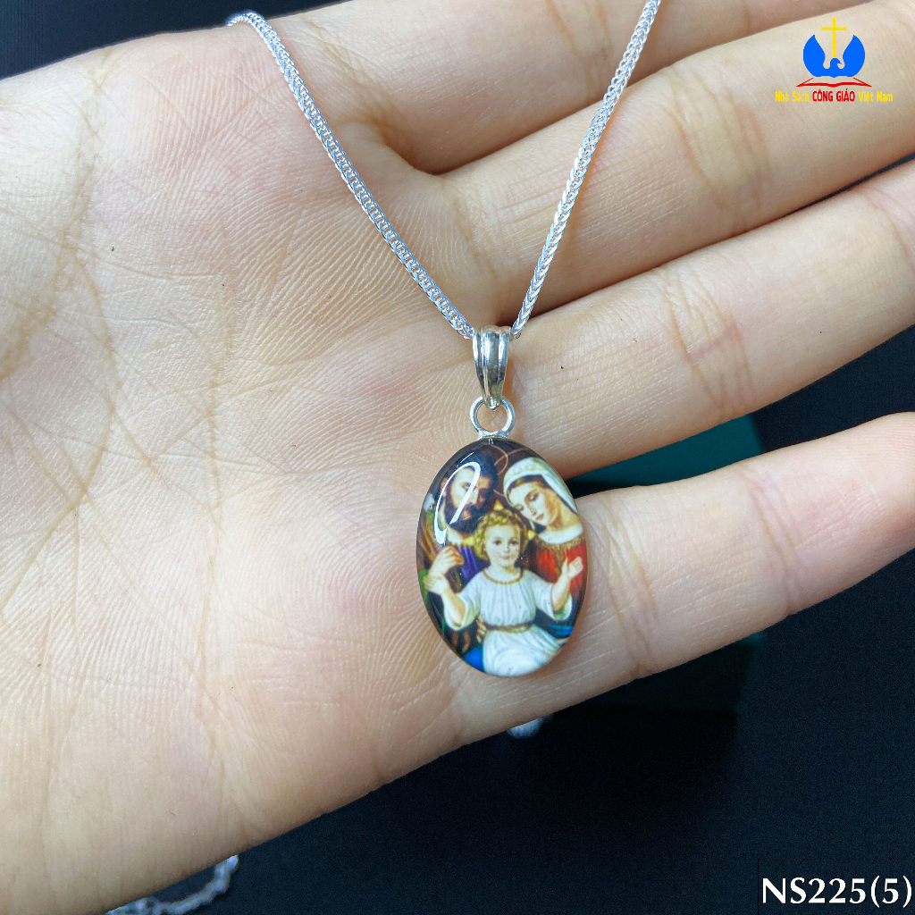 Mẫu ảnh bạc Gia Đình Thánh Gia - Mặt dây chuyền NS225-5 In hình theo yêu cầu - Quà tặng Công Giáo_thumbnail_2
