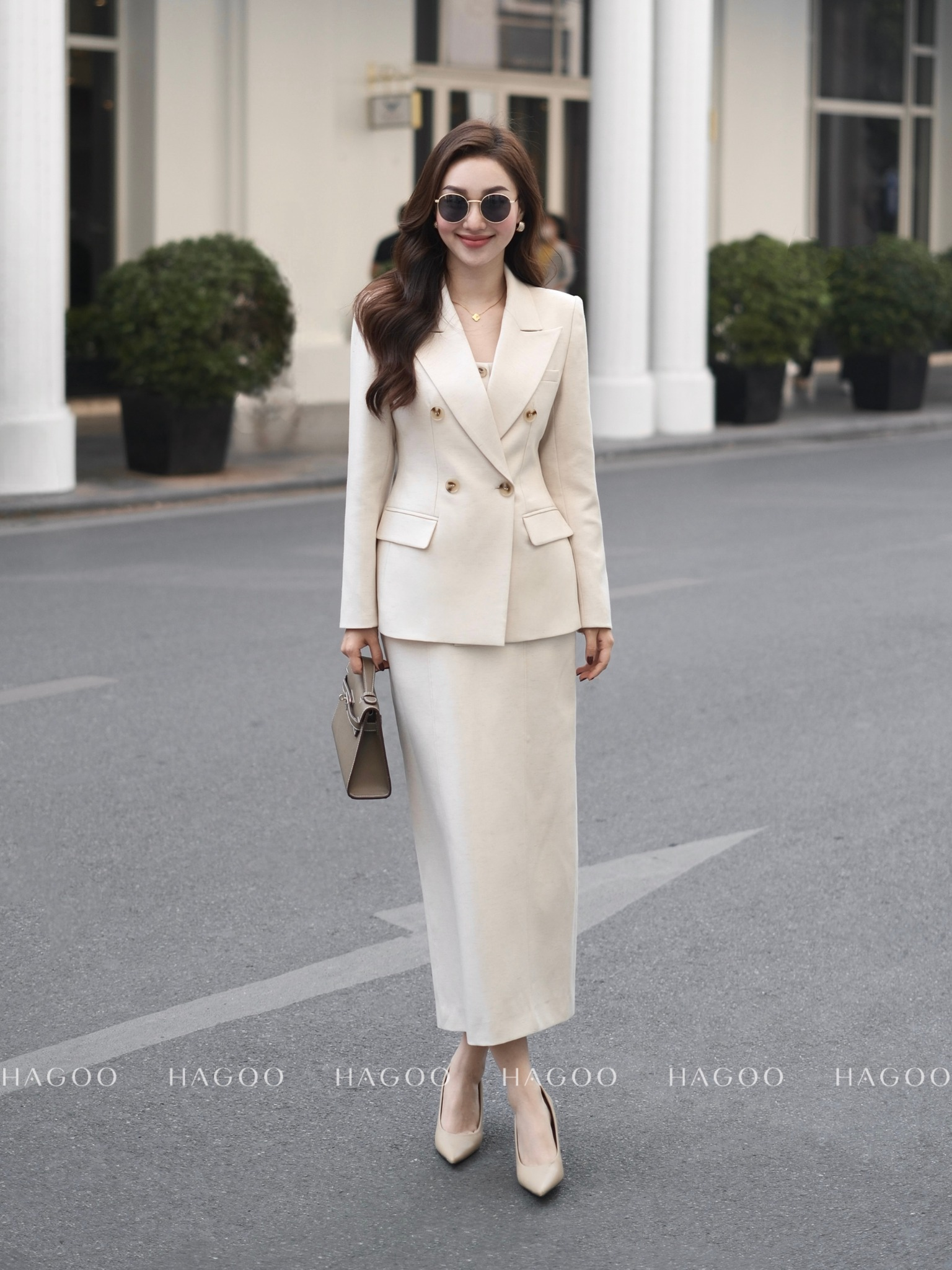 Chân váy thuộc set 3 chi tiết chân váy HAGOO