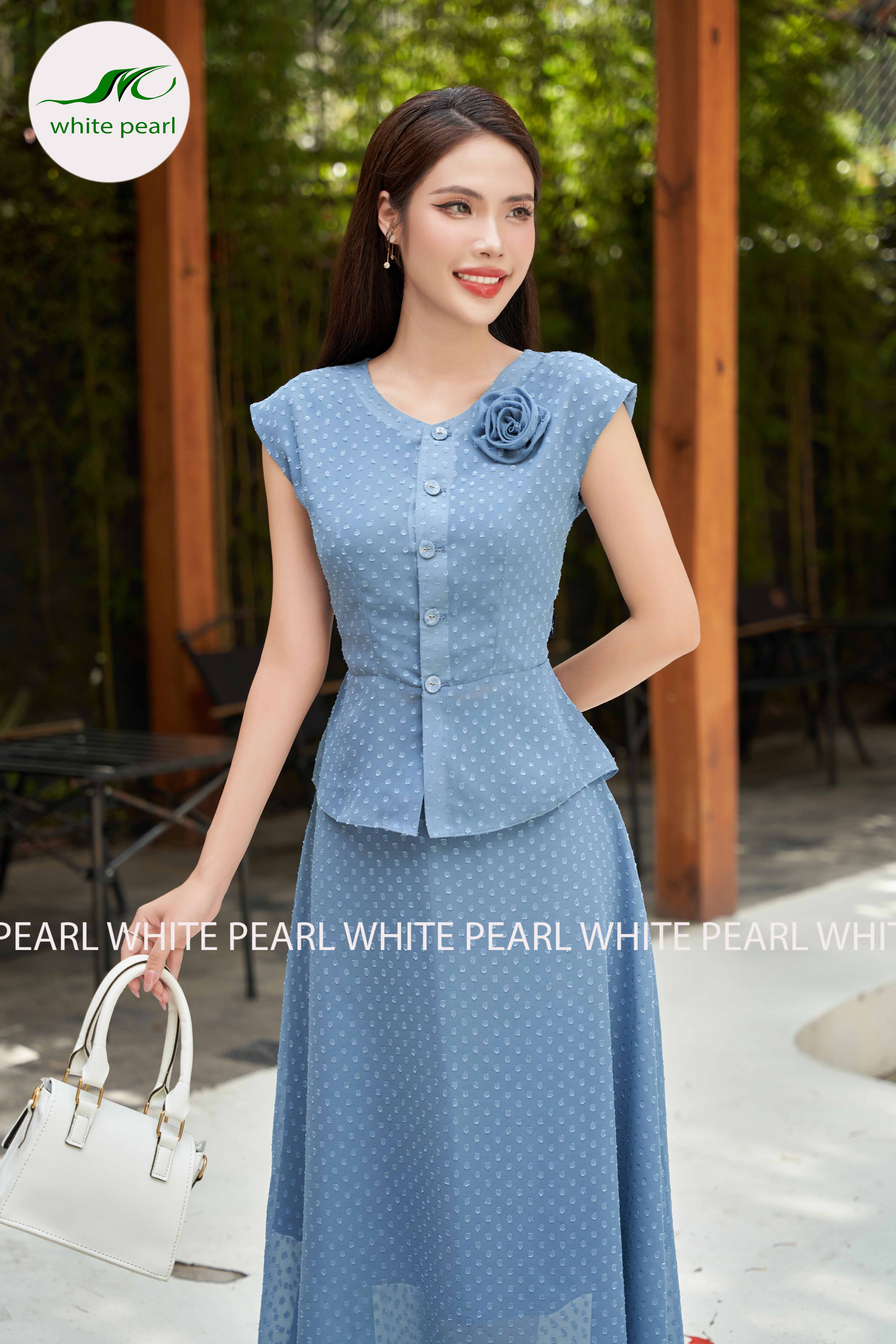 SET Áo bepzum kết hợp chân váy xòe Màu xanh thời trang công sở cao cấp White Pearl_thumbnail_1