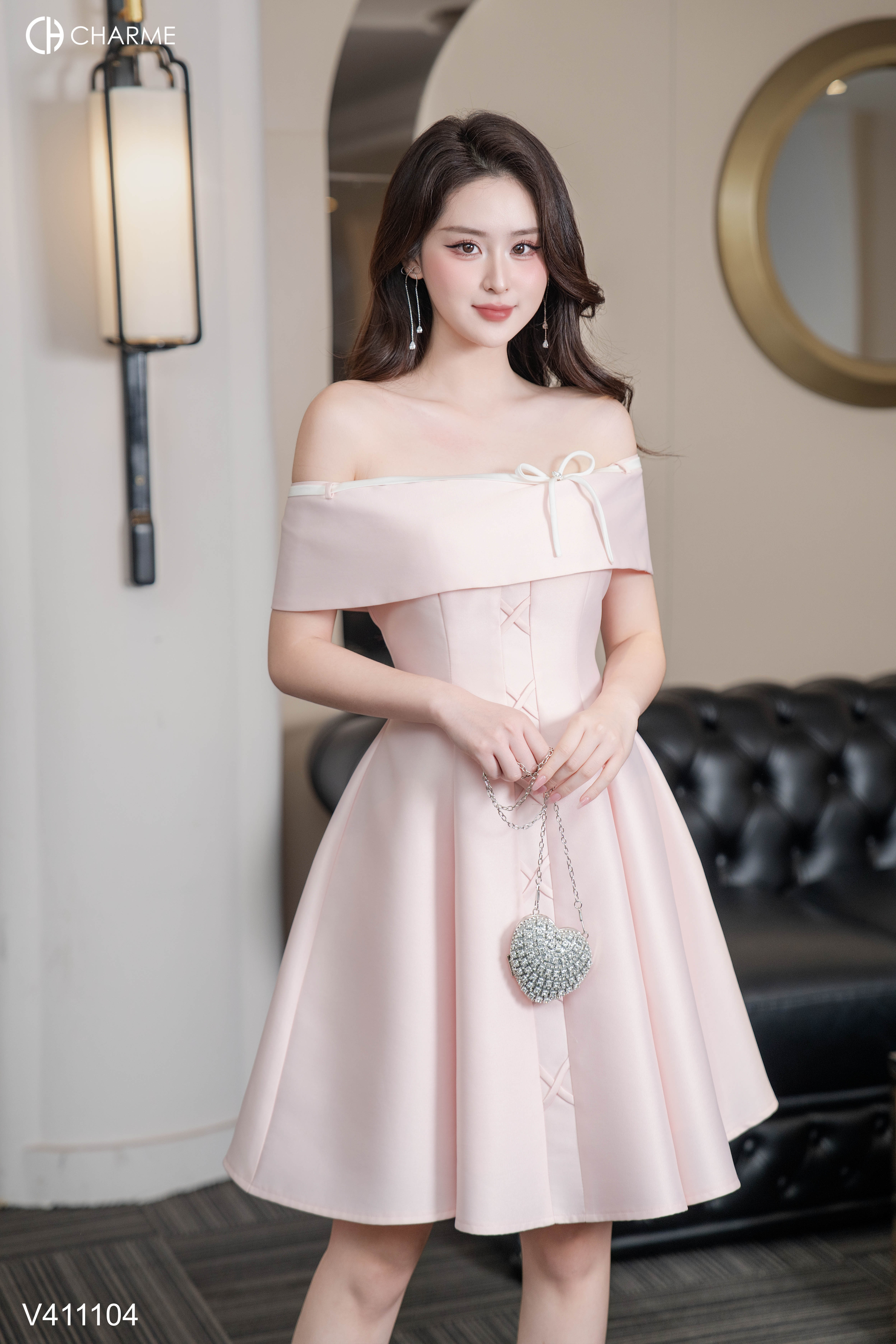 Váy trễ vai dáng xoè đính nơ_thumbnail_2