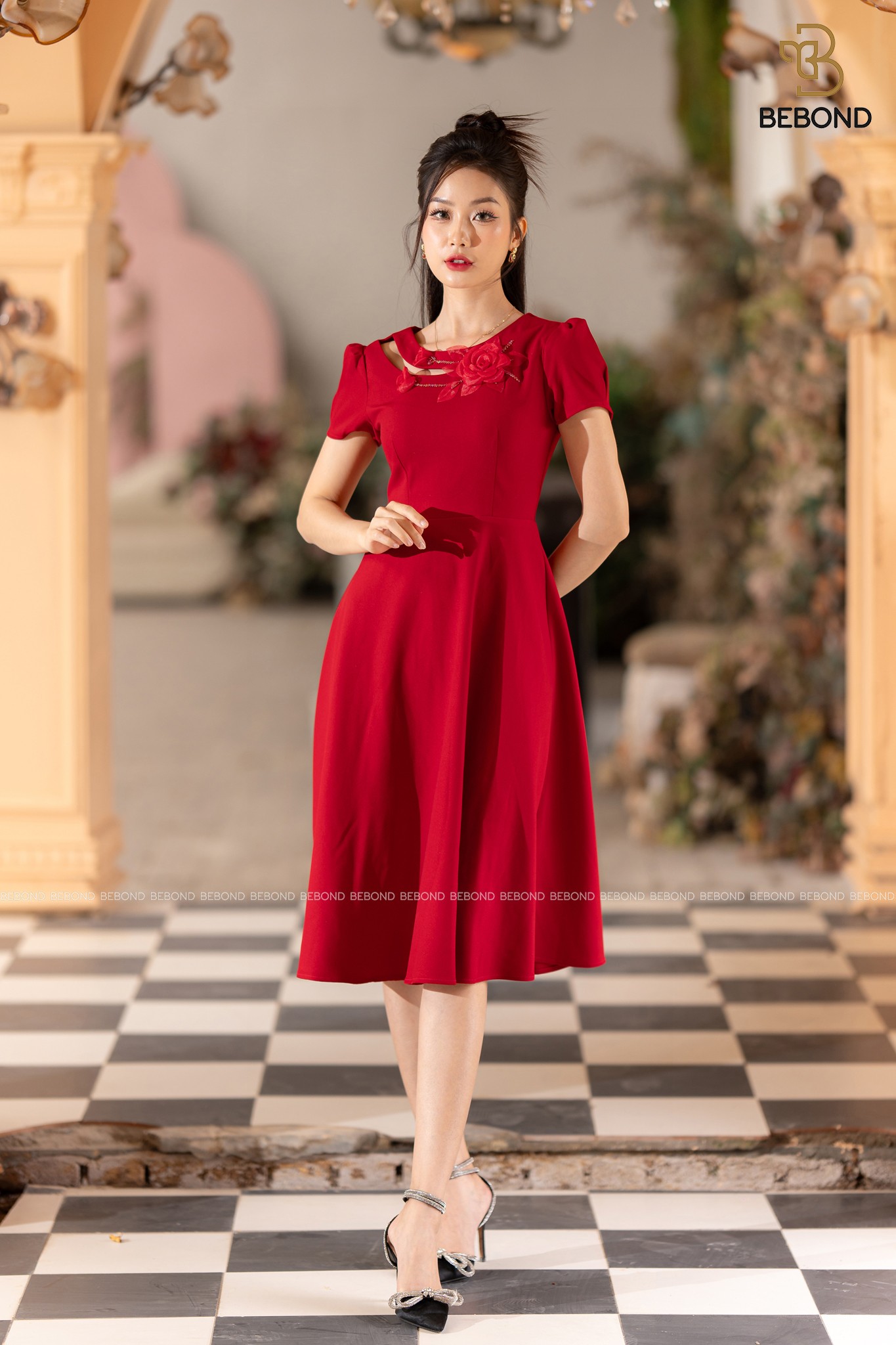 Váy cutout màu đỏ nhung- KELLY_thumbnail_0