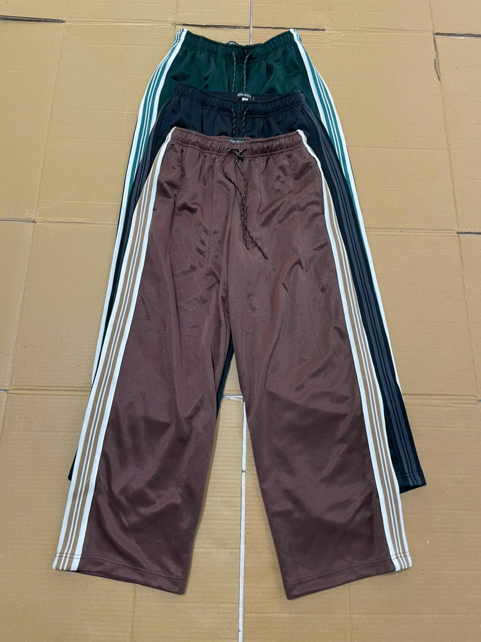 Q598-QUẦN THỂ THAO NAM NỮ_thumbnail_4