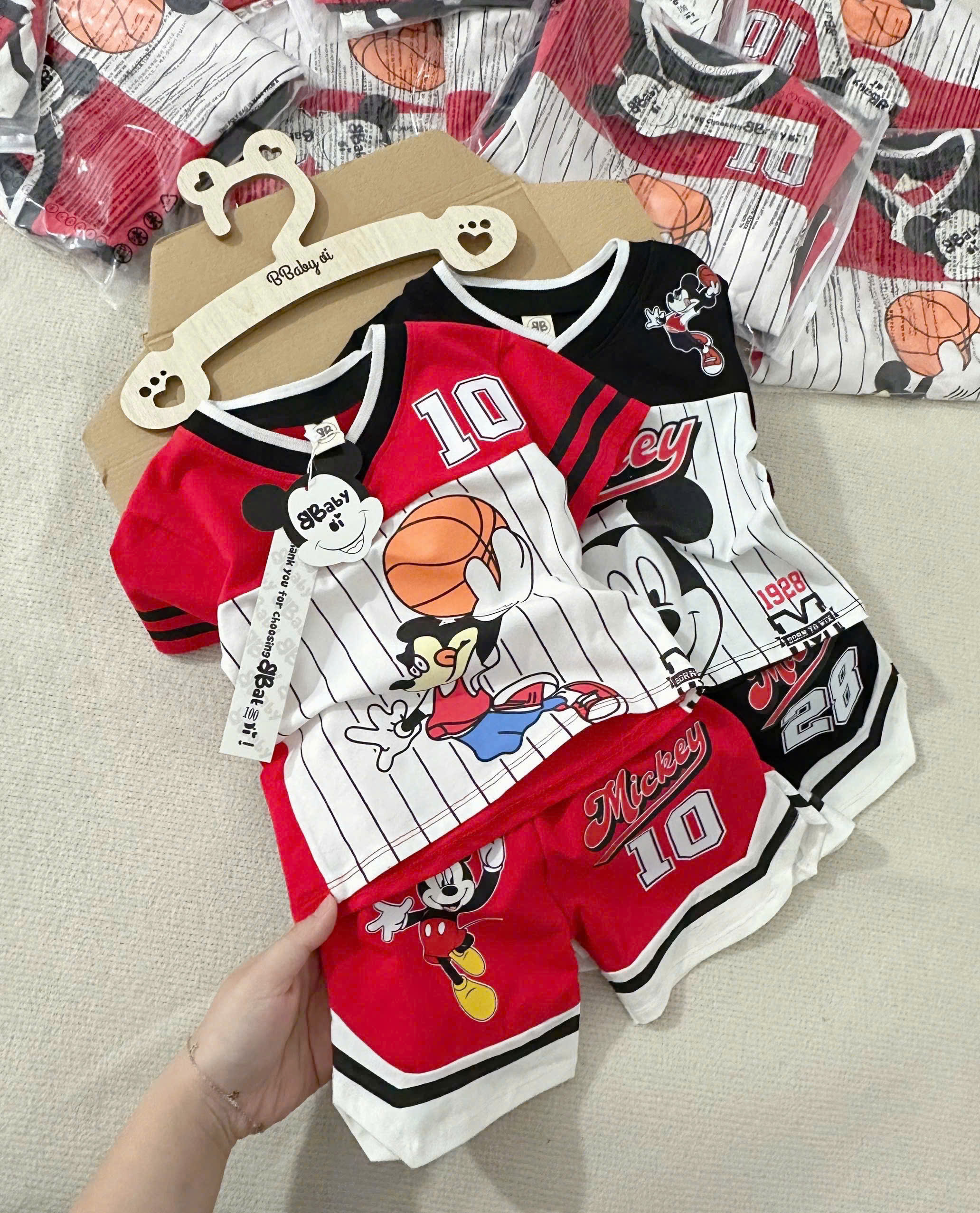 G42 SET 2 BỘ CỘC MICKEY SỐ 10- A100.85