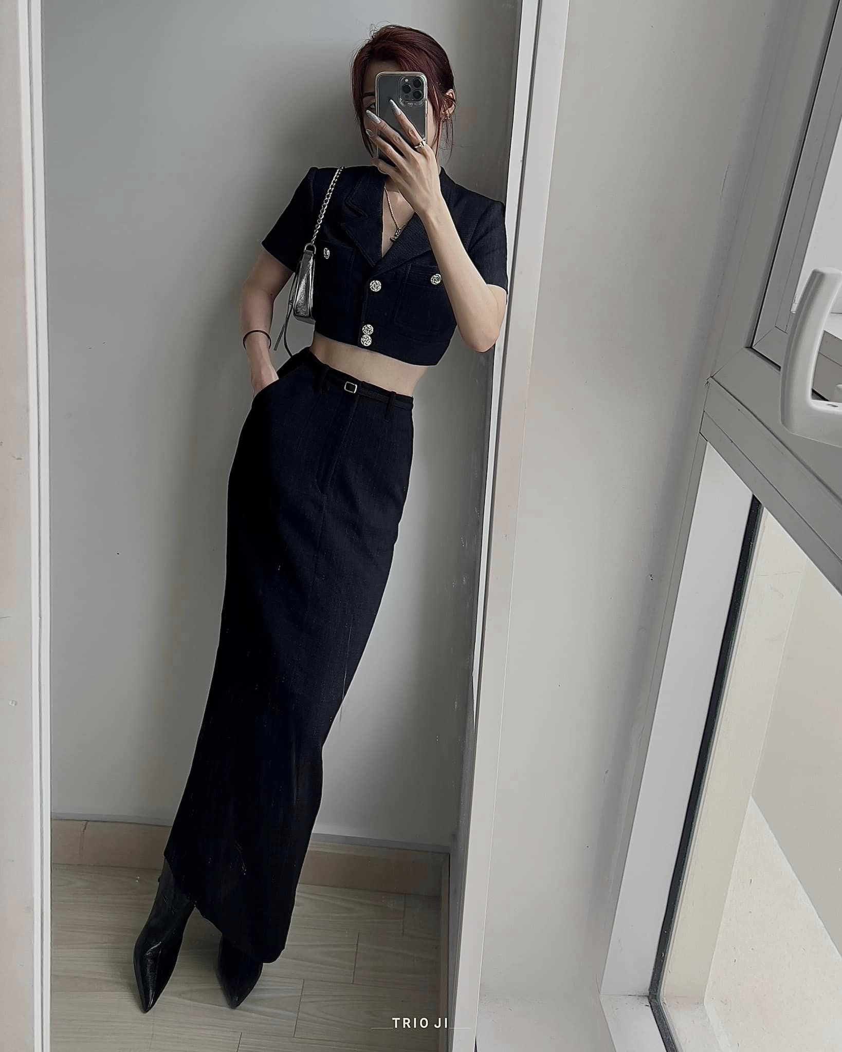 TRISHA Top_thumbnail_7