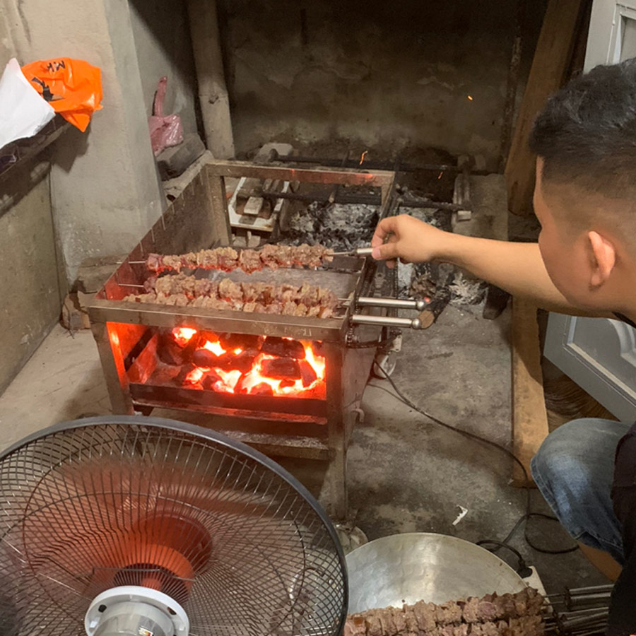 Máy nướng thịt 9 xiên tự quay_thumbnail_5