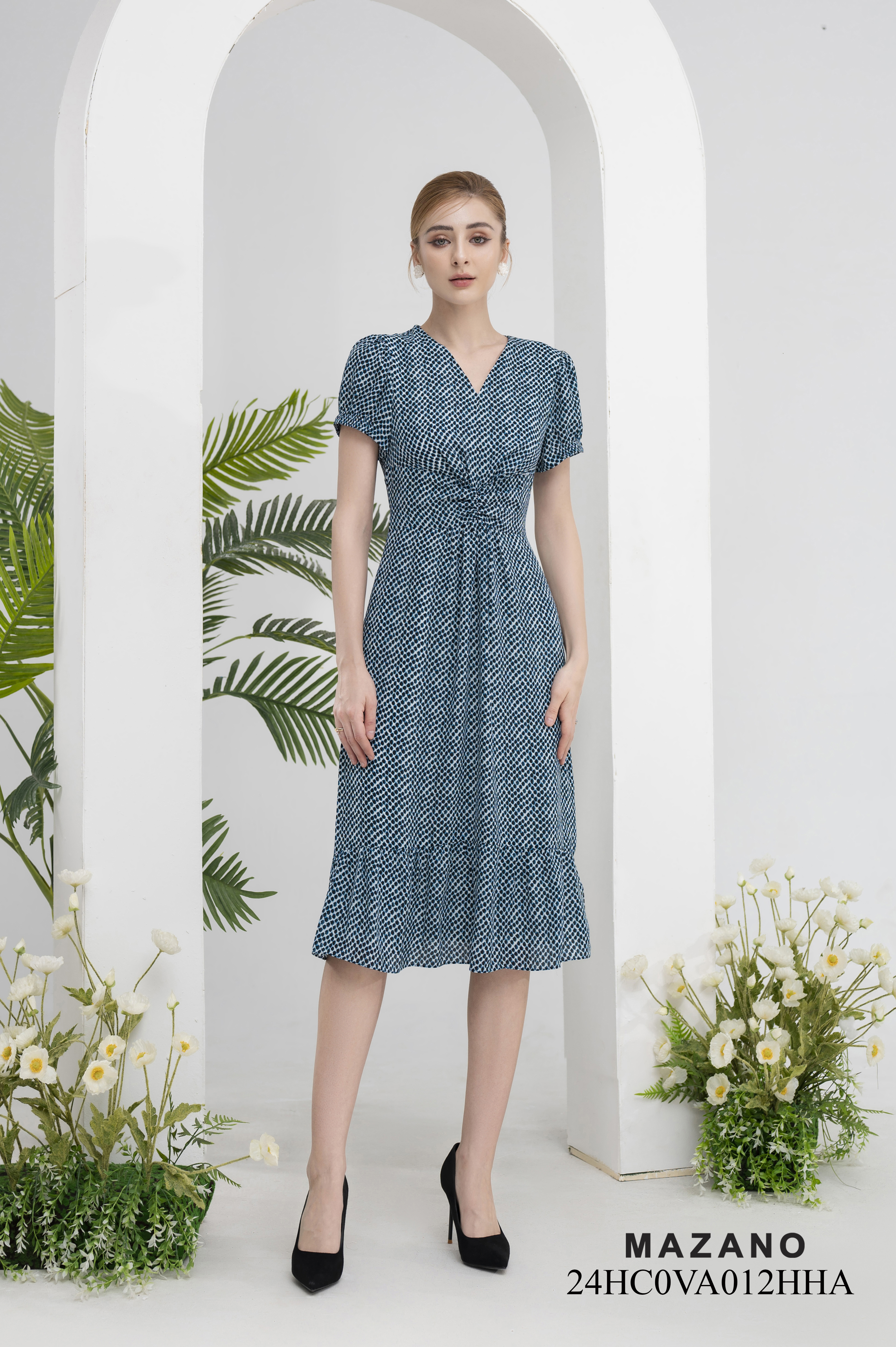 Đầm dạo phố nhún eo chân bèo rủ_thumbnail_1