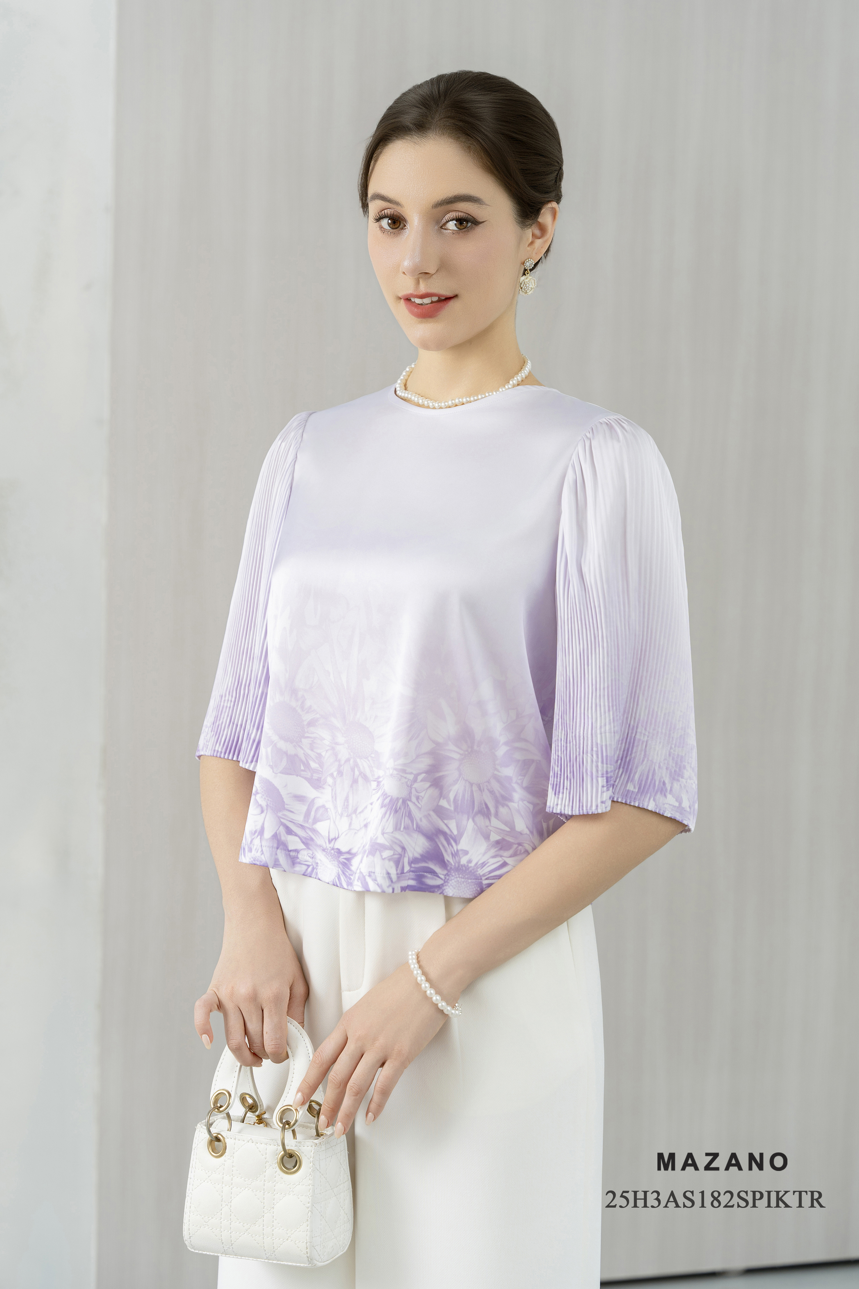 Áo top suông Họa tiết hoa cúc tím Cổ tròn Tay lỡ dập ly tăm Dài dưới eo_thumbnail_0