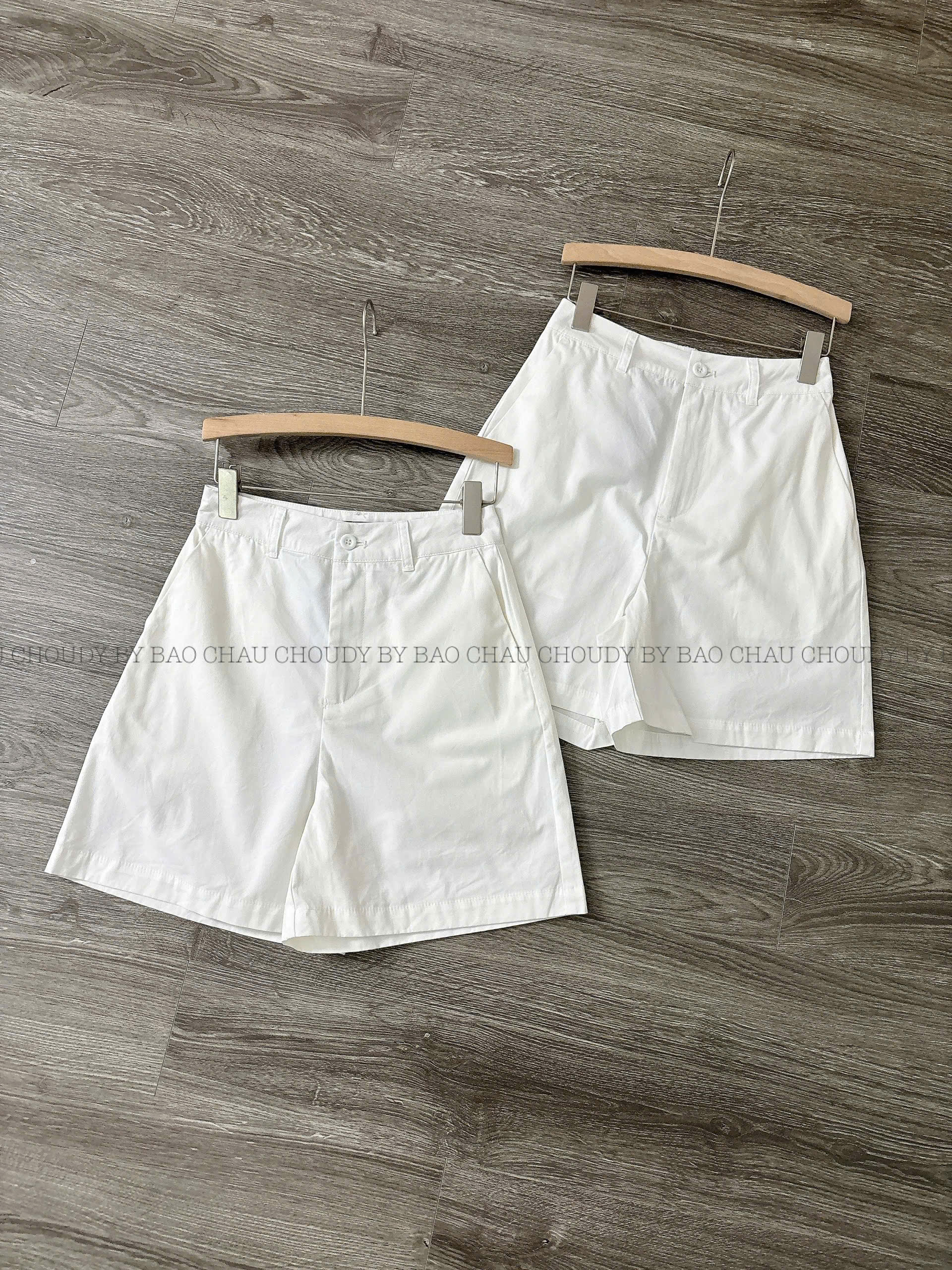 U774 QUẦN SHORT TRẮNG