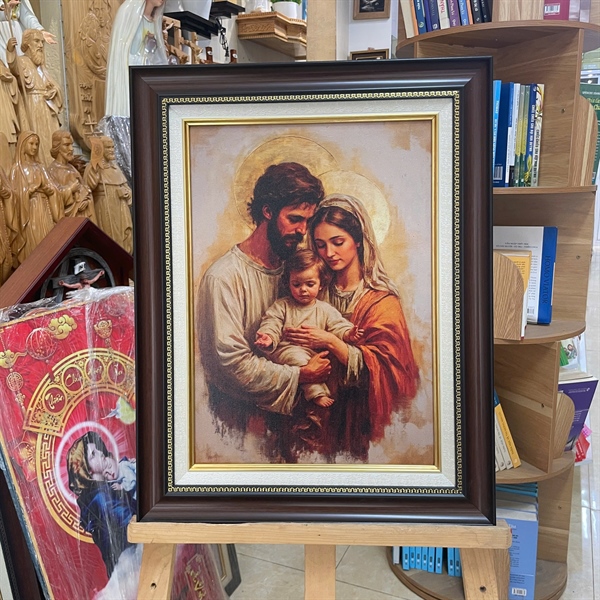 Tranh canvas Gia Đình Thánh Gia 42x54cm