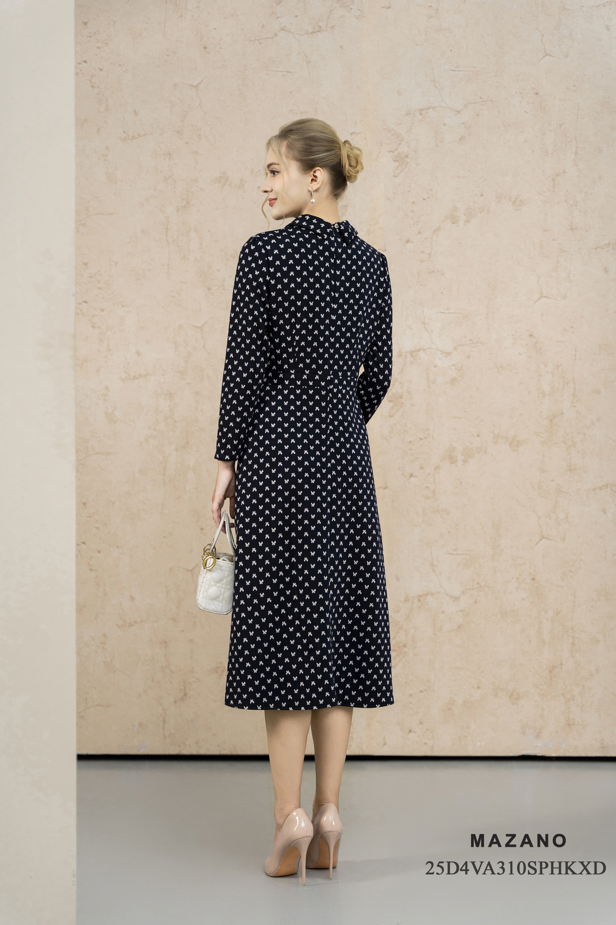 Váy Đầm ôm chân rủ Vải len  Cổ có lá bẻ bổ  cài khuy  Tay dài Dài đến bắp chân_thumbnail_3