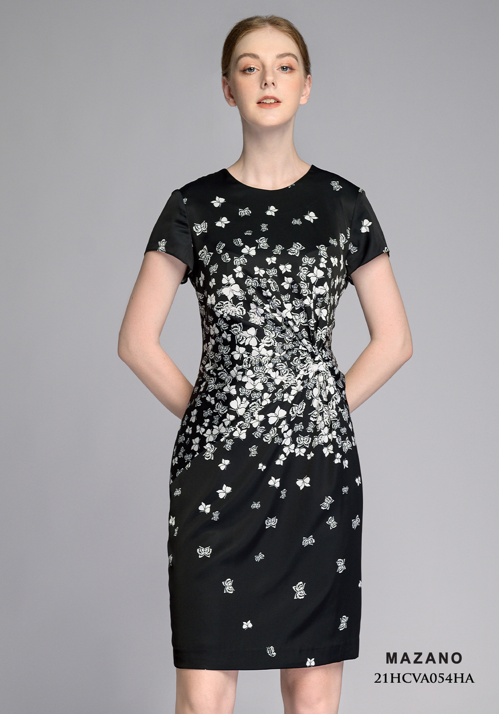 Váy đen họa tiết bướm trắng xoắn eo_thumbnail_4