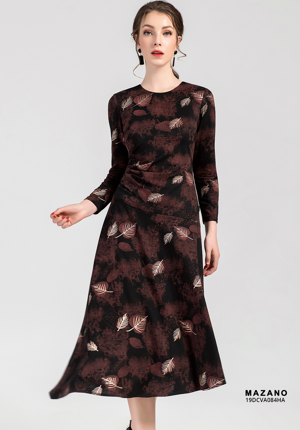 Đầm len nâu họa tiết lá cây_thumbnail_2