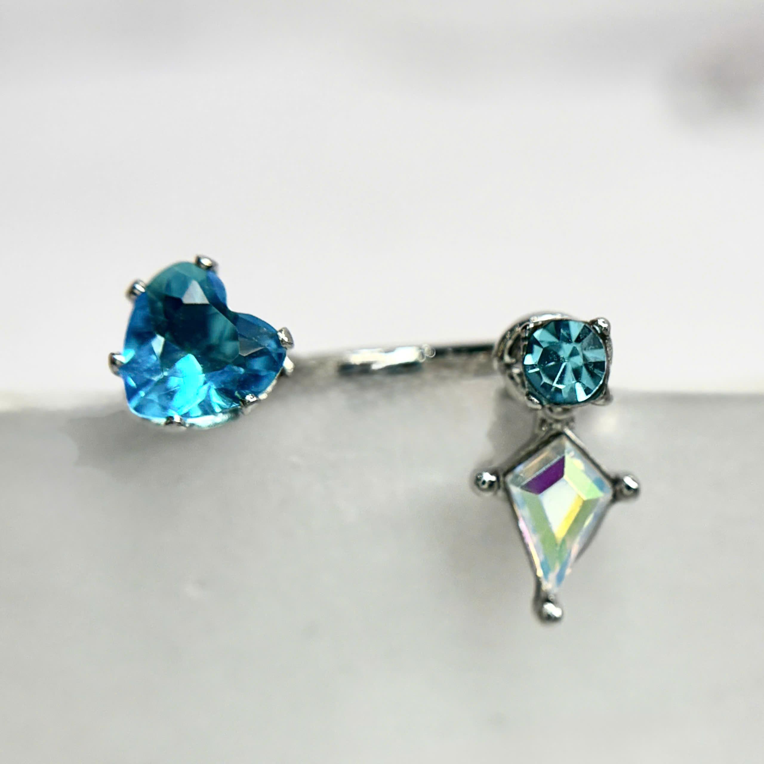 Khuyên kiểu septum trái tim xanh rơi 7 màu hợp kim_thumbnail_3