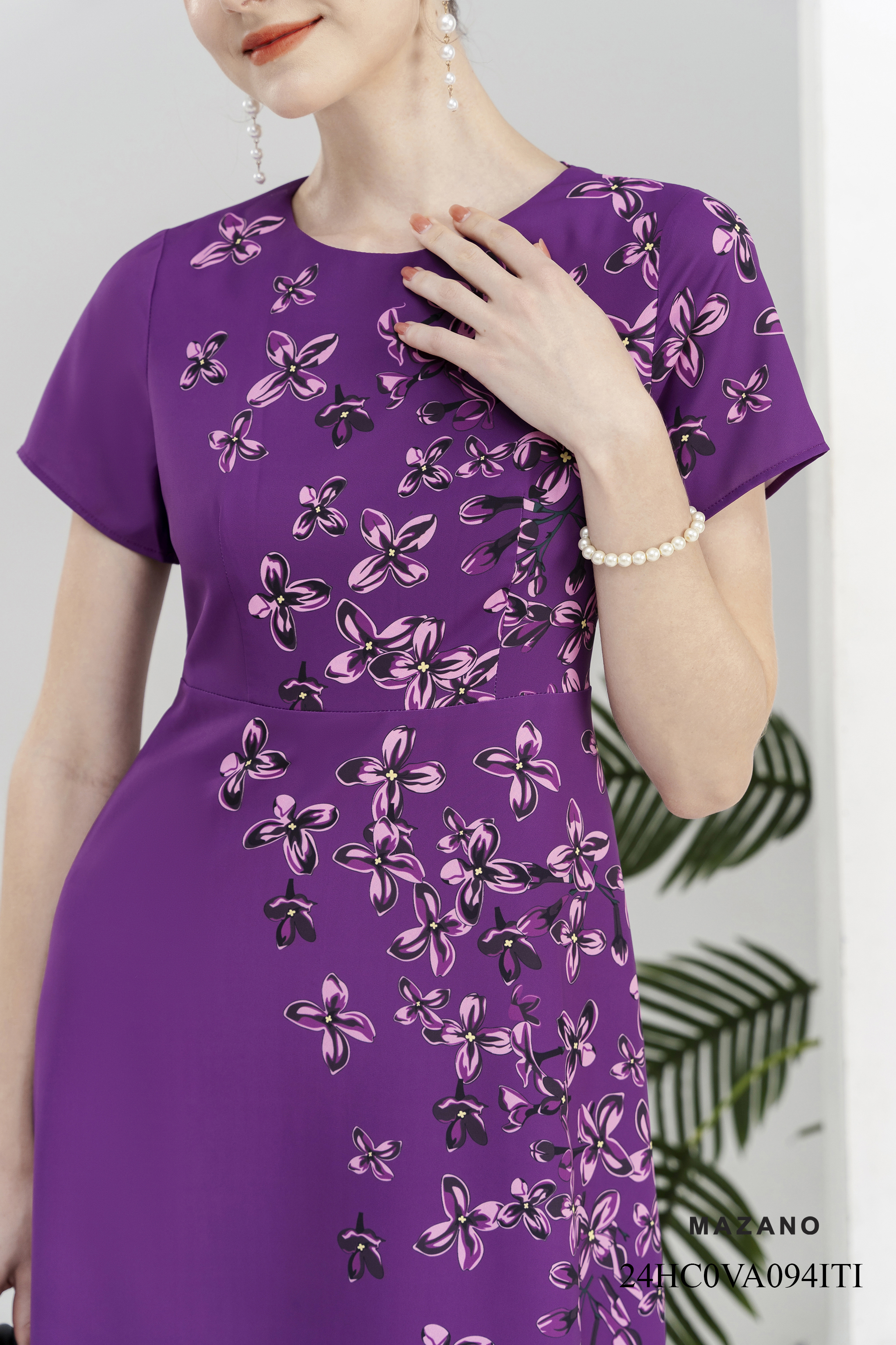 Đầm ôm chân rủ họa tiết in_thumbnail_2