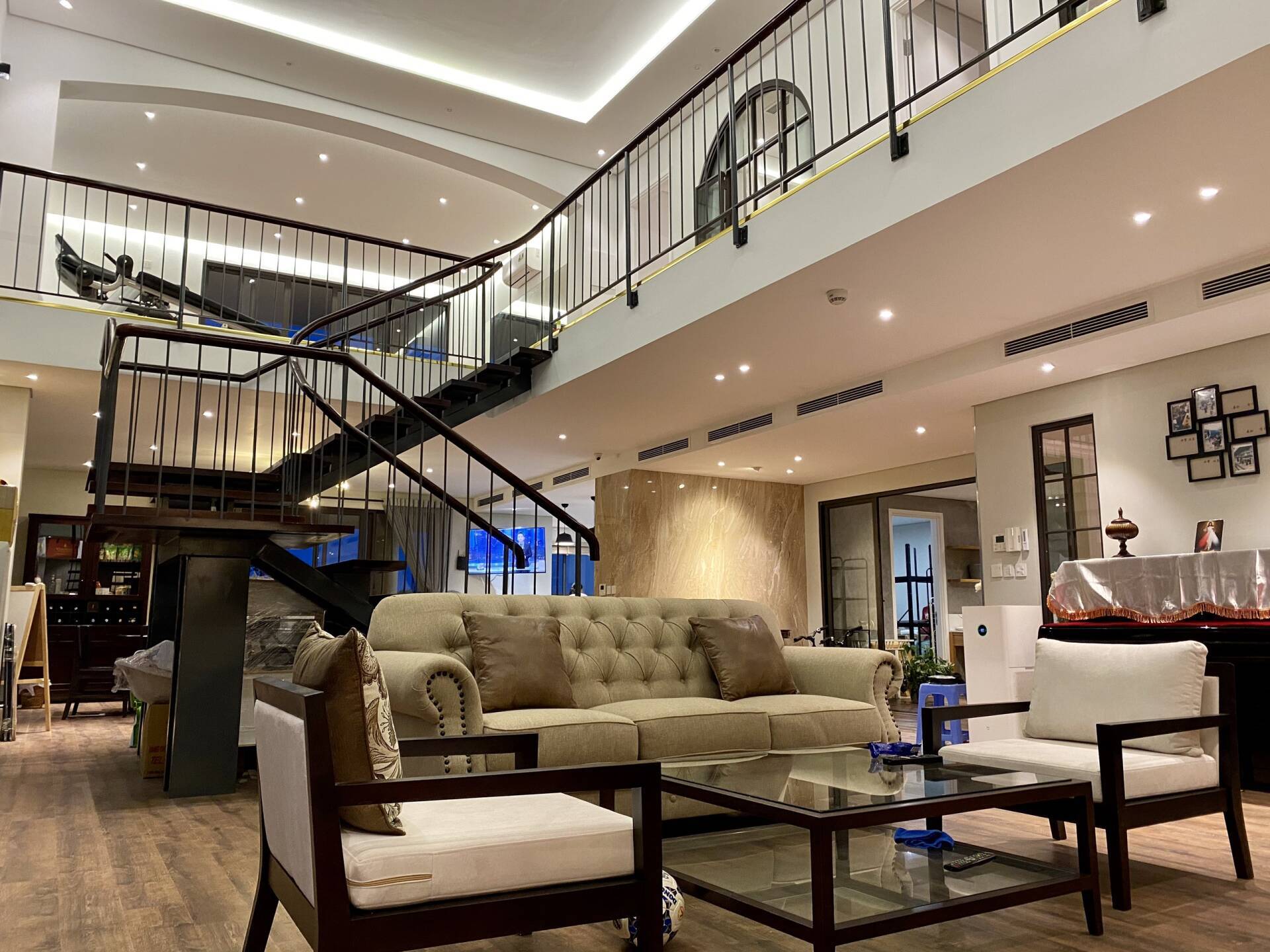 Bán Penthouse trực diện sông và Landmark 81_thumbnail_3