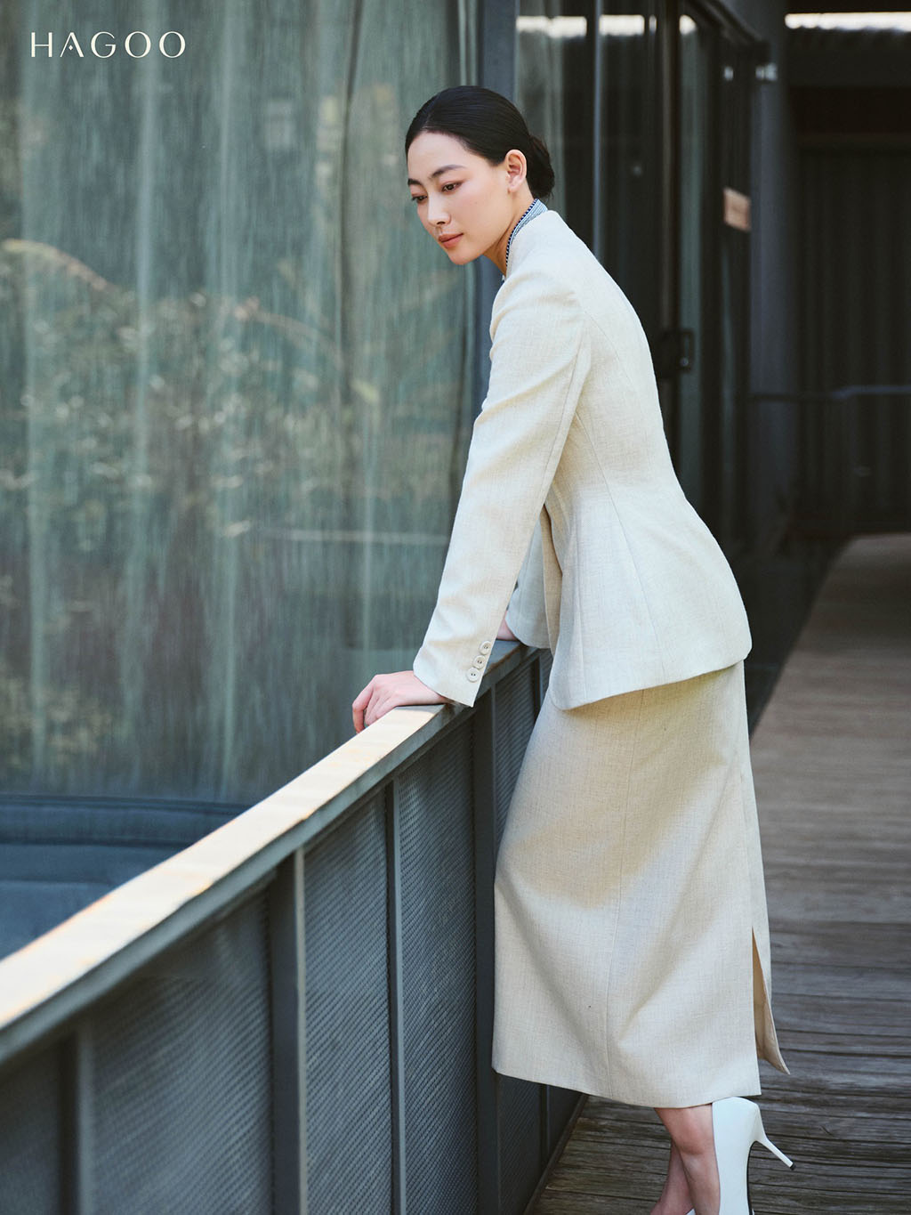 Chân váy bút chì suông HAGOO