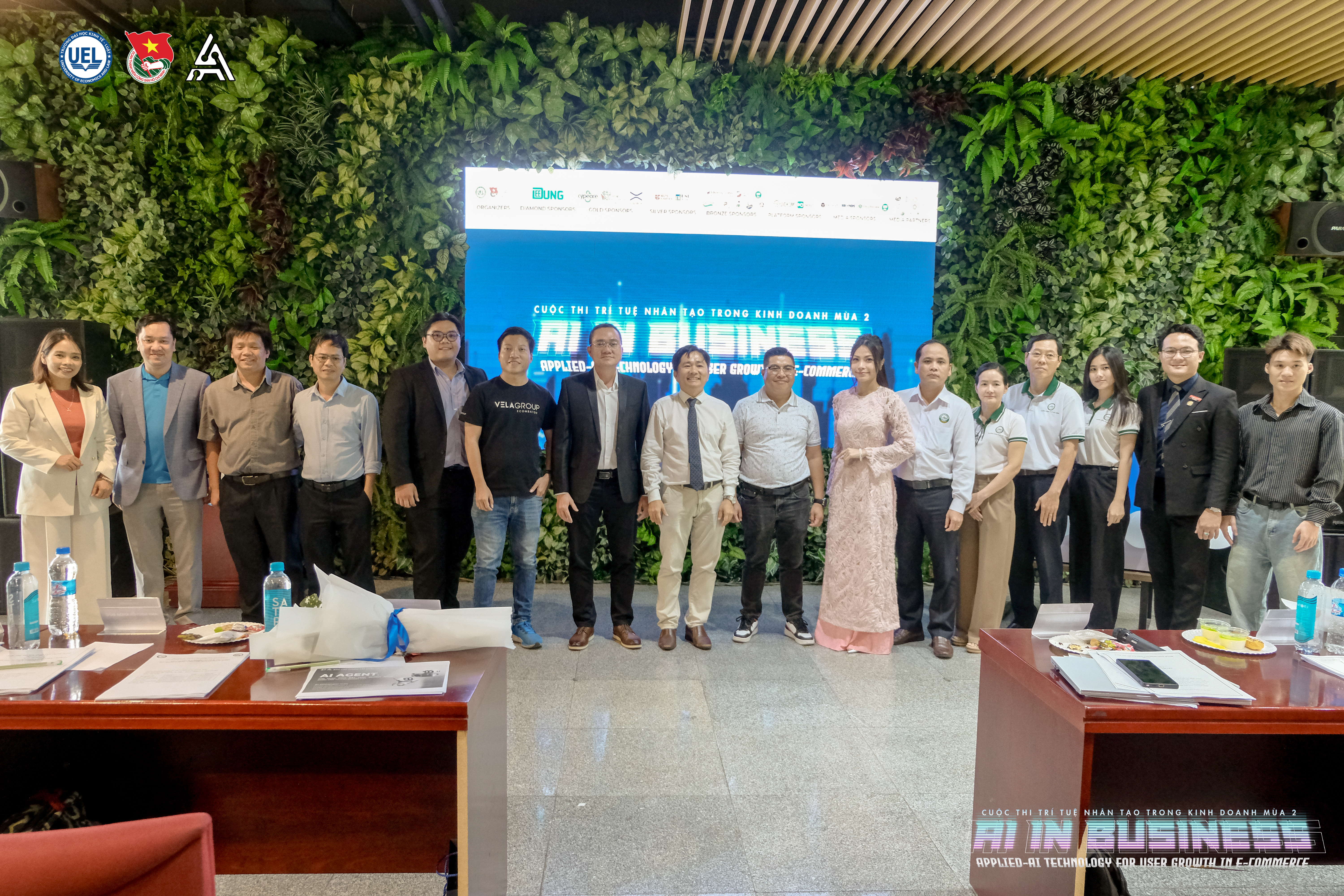 VLG AI Academy on the 