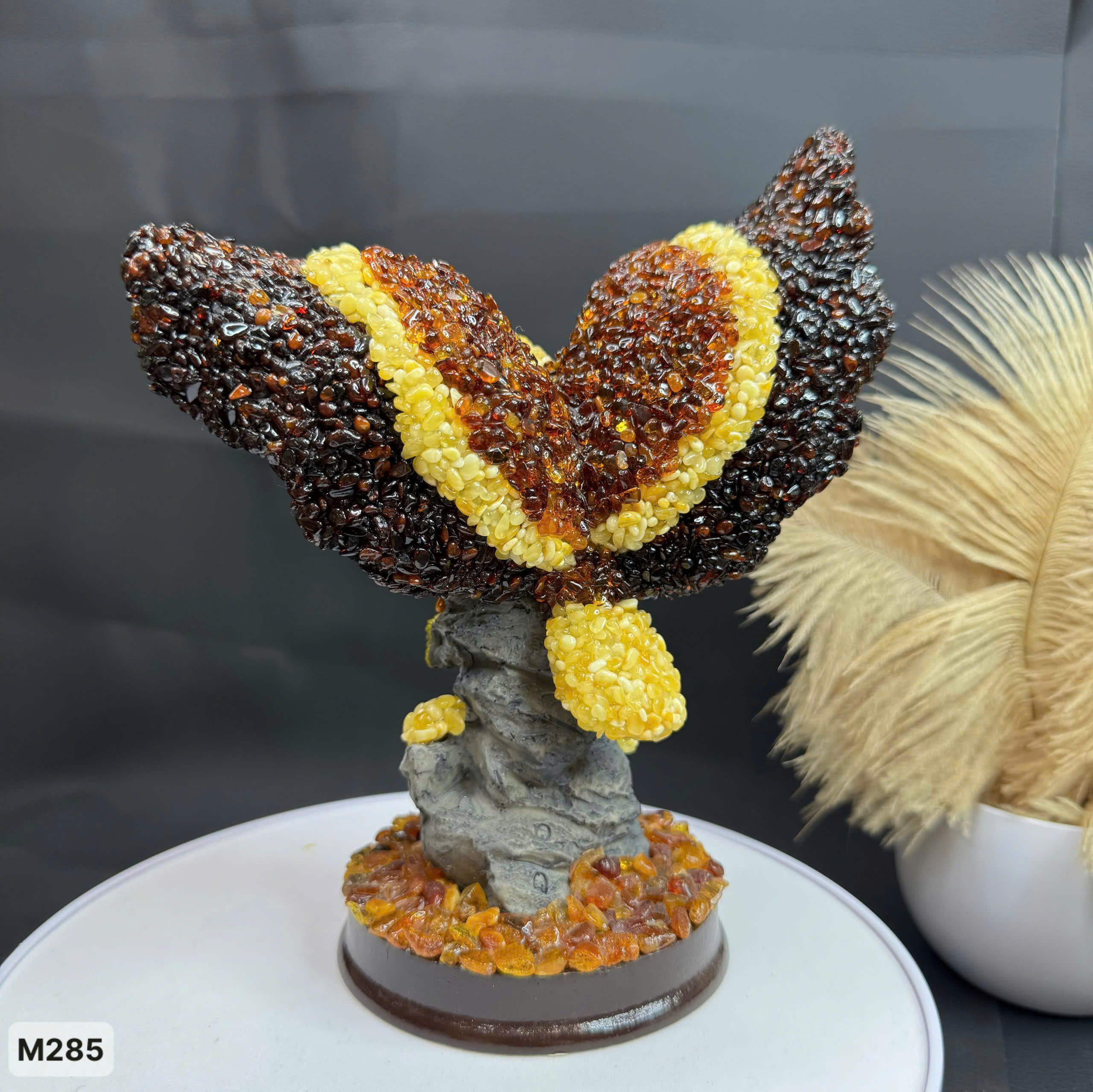 Đại Bàng Hổ Phách Trưng Bày - M285_thumbnail_2