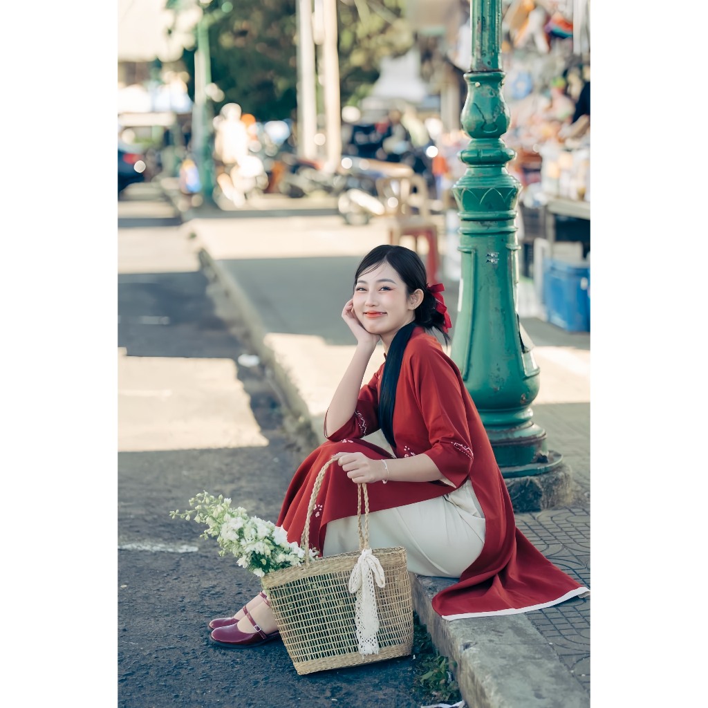 Set áo dài thêu hoa vintage tết, áo dài nữ linen tay lỡ form xuông Loga store _ L24
