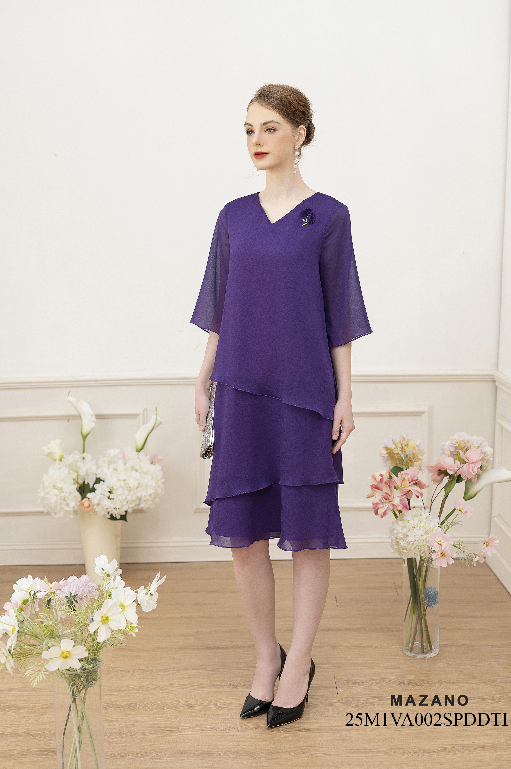 Váy Đầm Suông Vải voan Đính hoa thủ công Cổ V Tay lỡ Dài qua gối