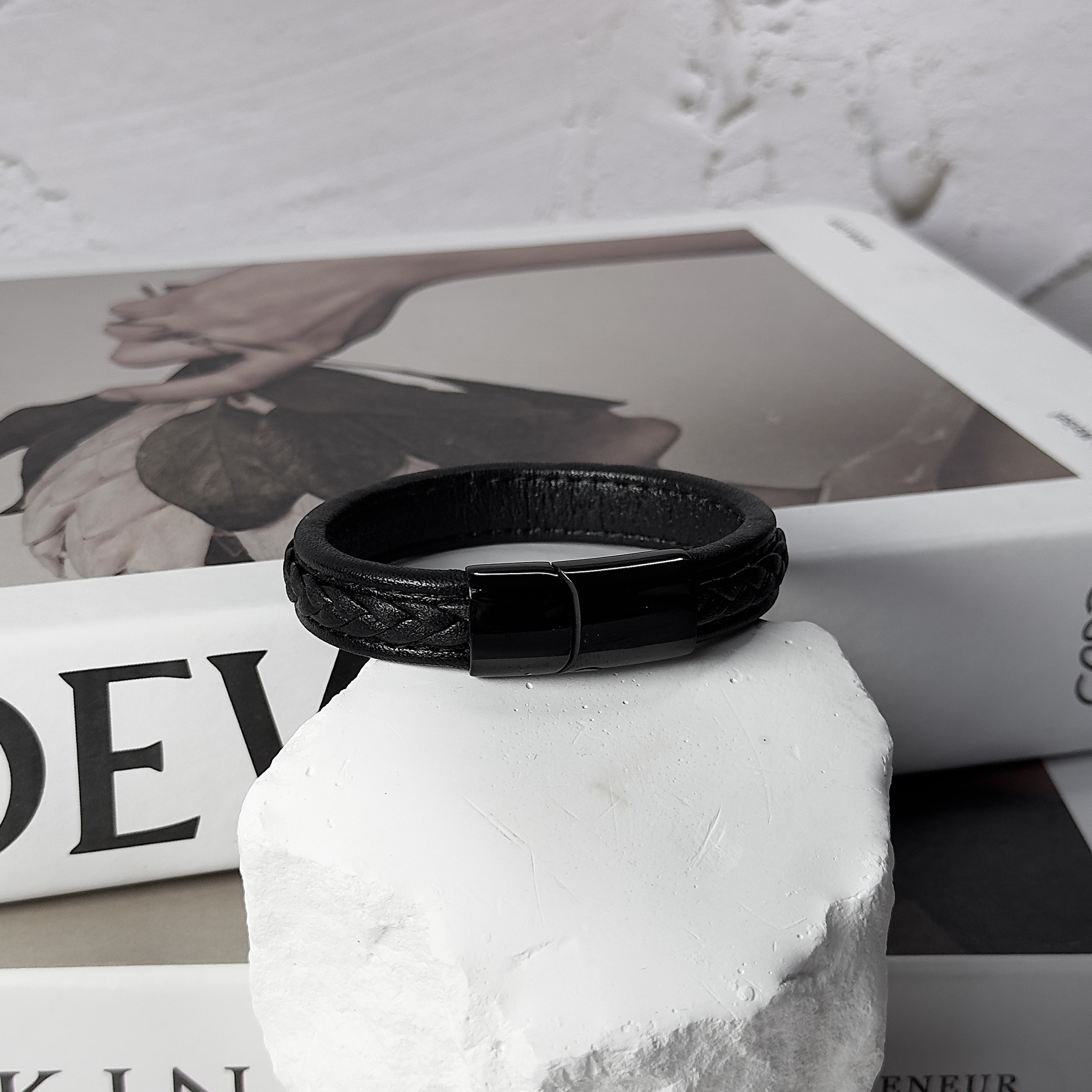 Vòng tay Big Black_thumbnail_0