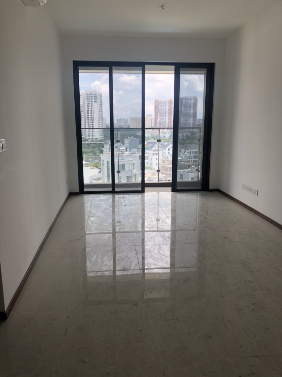 Mua trực tiếp từ CĐT, căn 2PN view sông, nhận ngay chiết khấu 16%_thumbnail_5