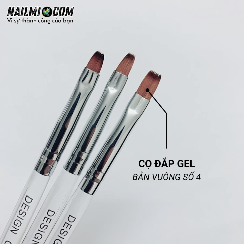 Cọ đắp gel - bản vuông -  Oval Korea số 4 - cán trong