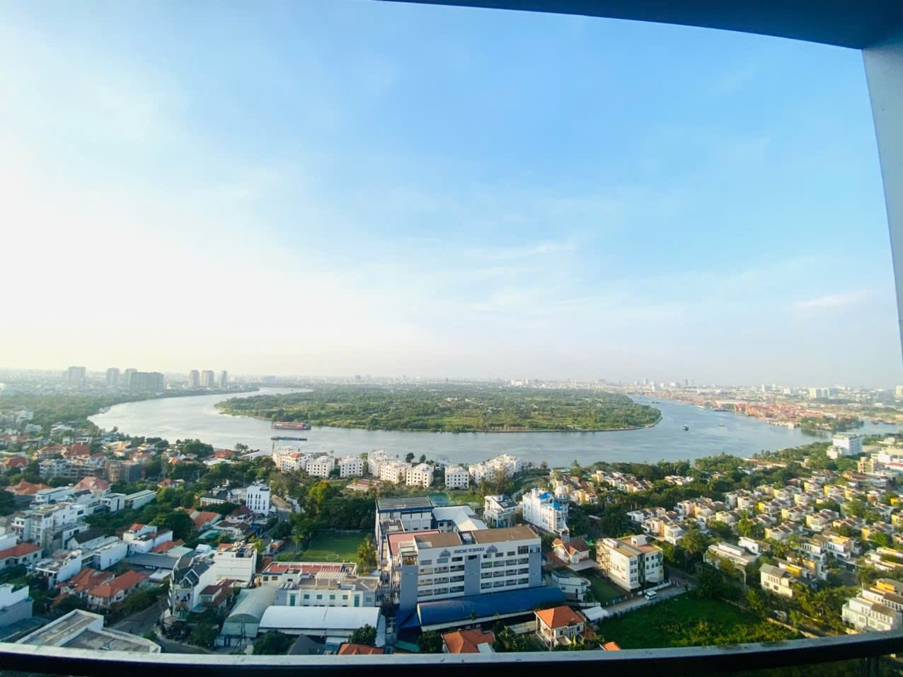 Giá rẻ nhất dự án - Chuyên bán các căn hộ 2PN Lumiere Riverside view độc nhất, nội thất thiết kế từ Pháp_thumbnail_3