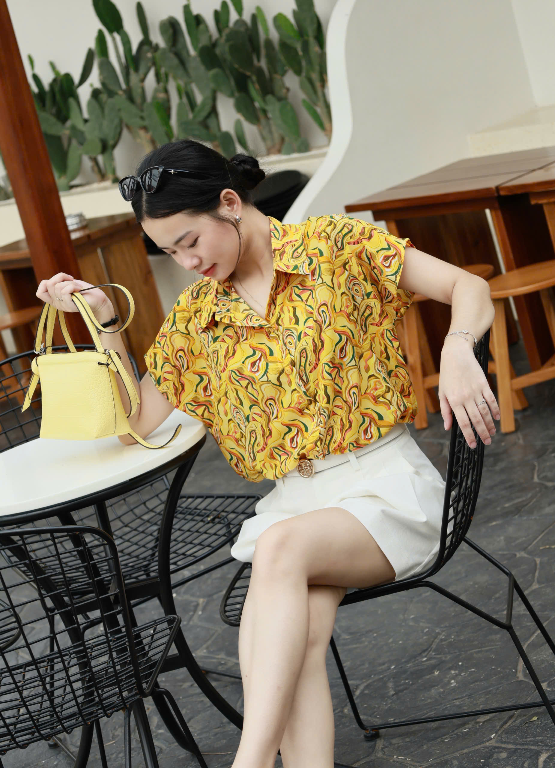 SALE U95 ÁO SOMI LỤA VÀNG_thumbnail_9