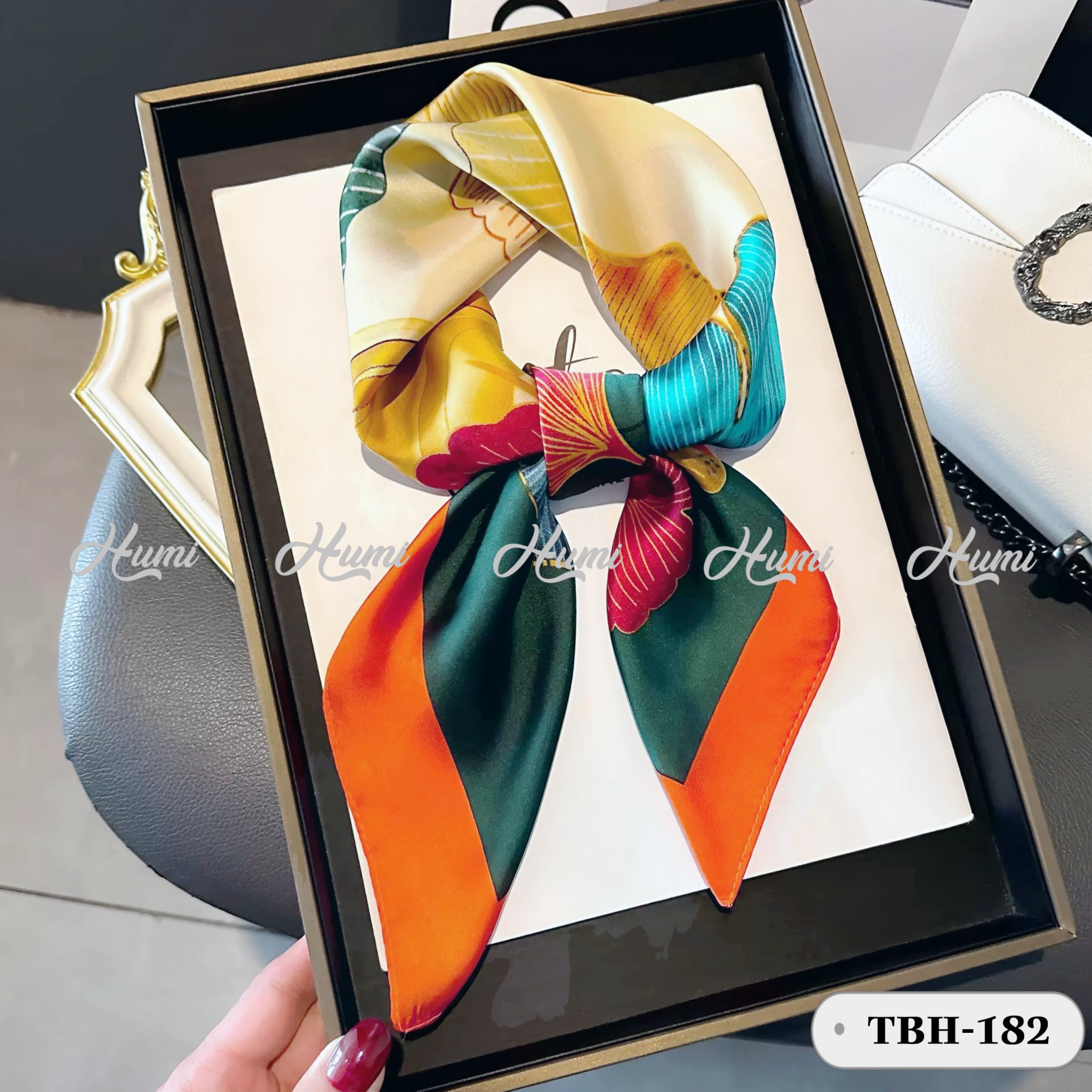 KHĂN LỤA VUÔNG HQ 70x70CM(TBH182)_thumbnail_0