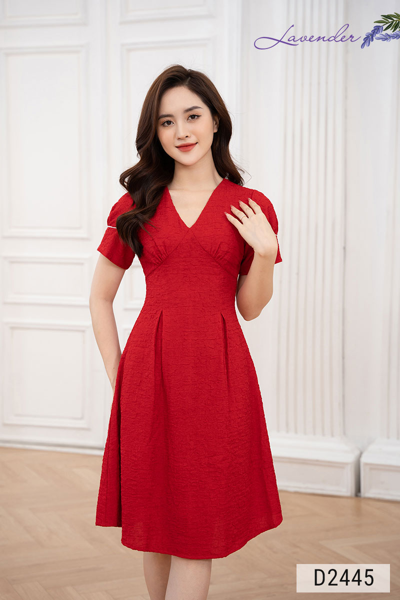 Đầm xòe cổ tim đính phụ kiện lé tay D2445