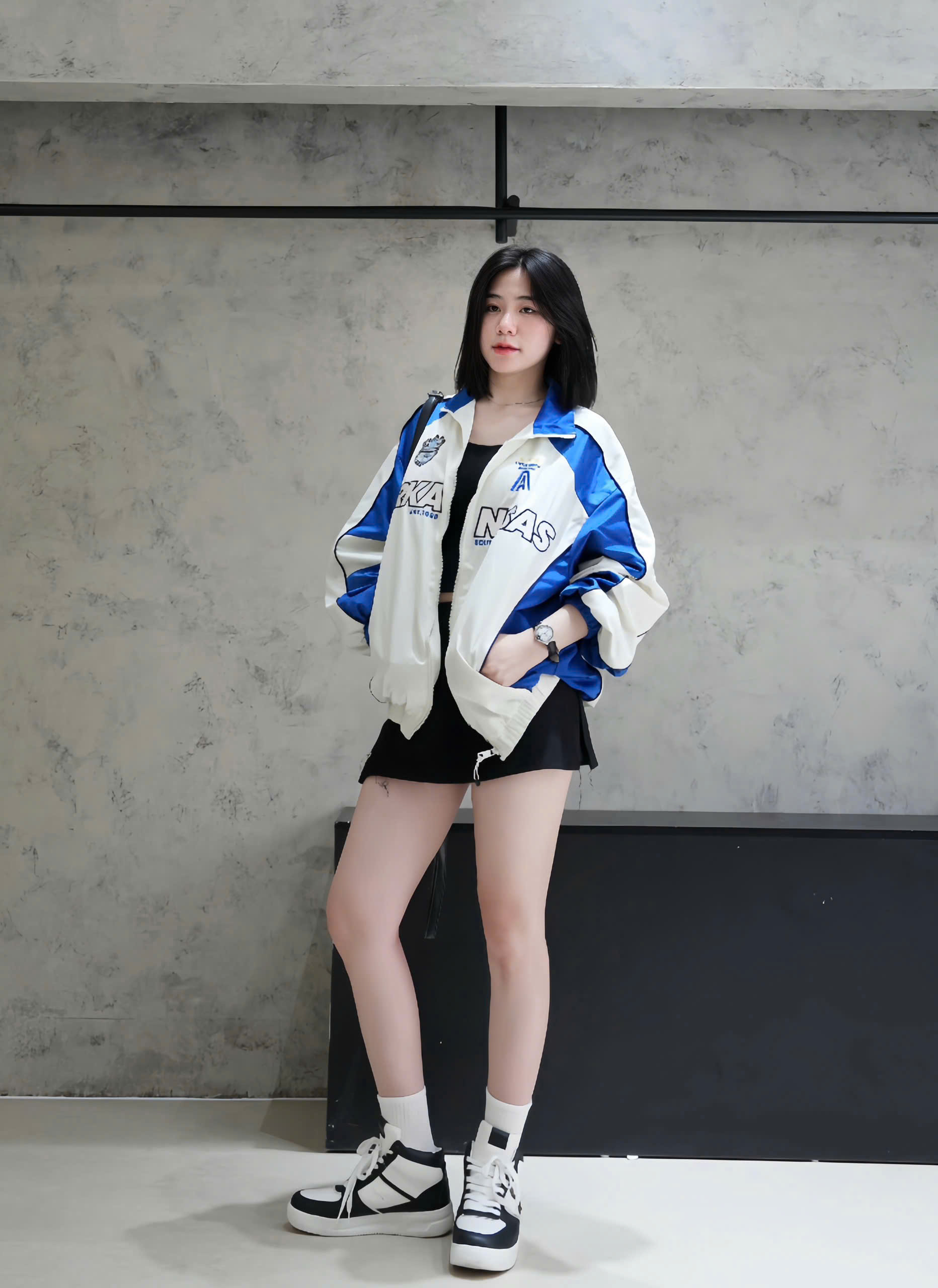 Áo thun viền Cali ( TRẮNG )_thumbnail_16