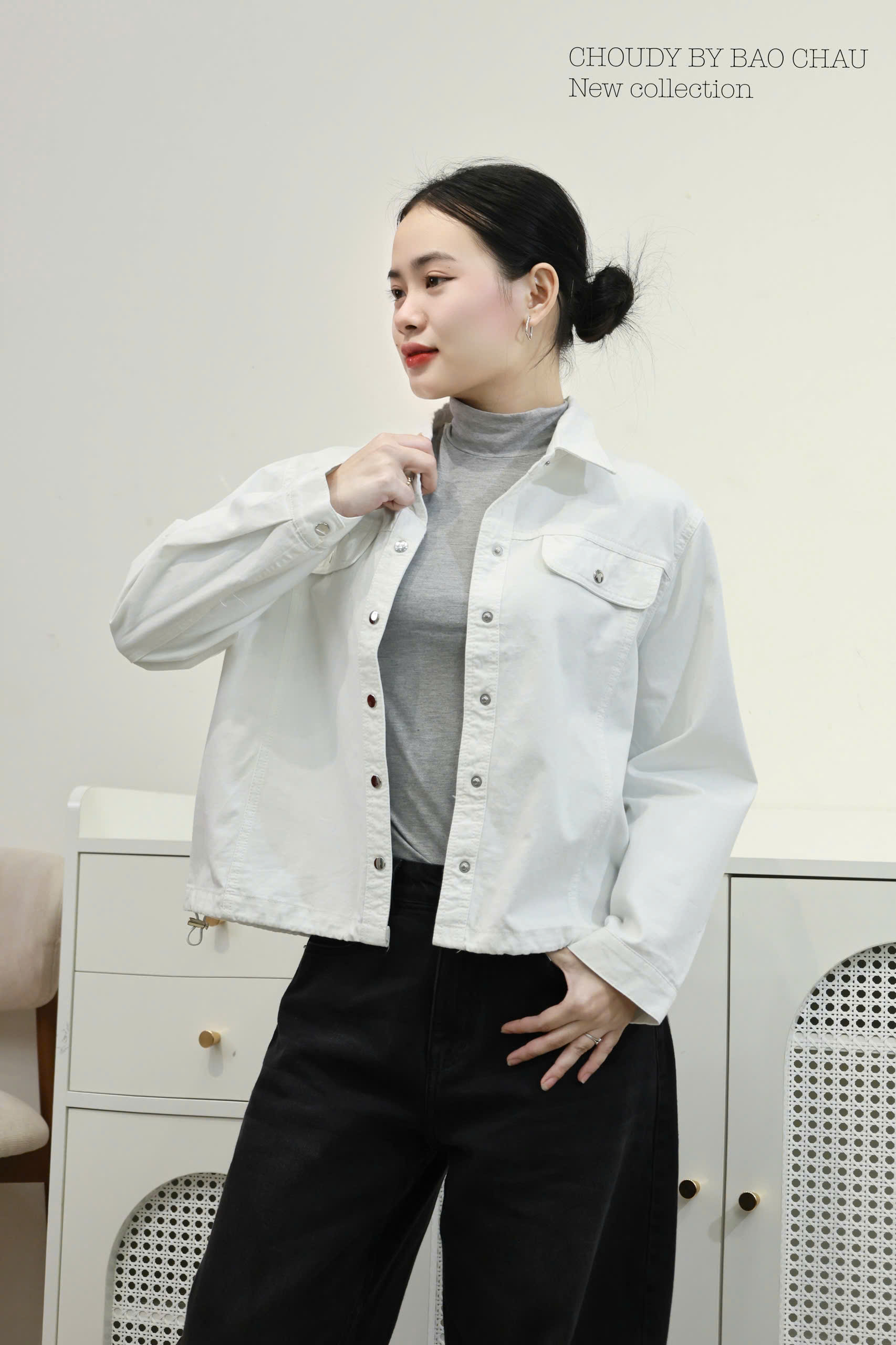 A823 ÁO KHOÁC KAKI TRẮNG_thumbnail_16