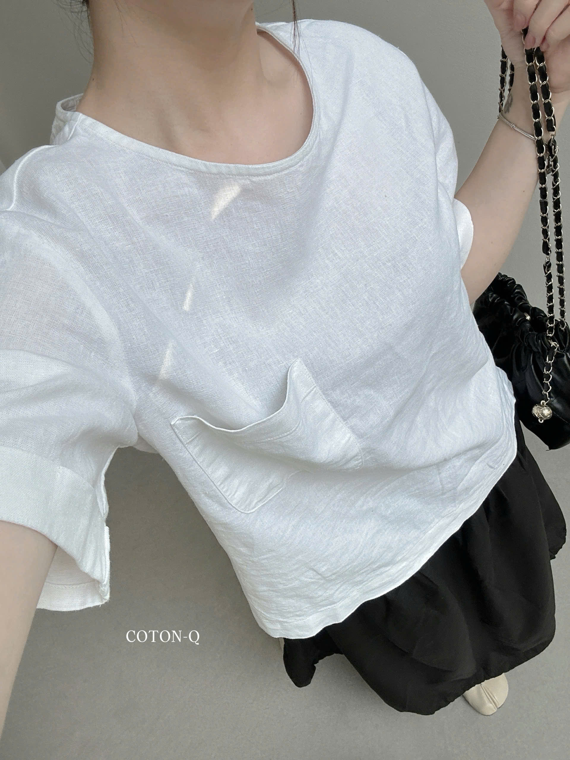 Áo thun tay ngắn Coton Q linen phối túi_thumbnail_7