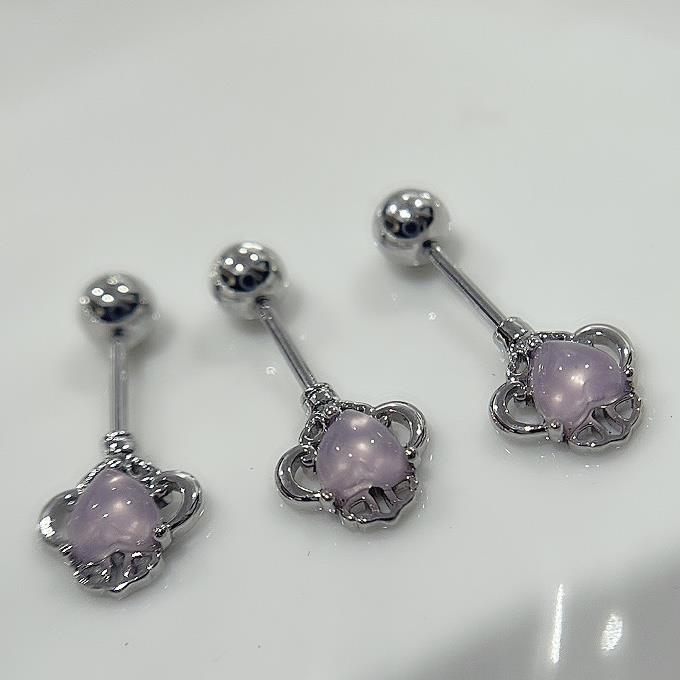 Khuyên kiểu vertical lồng bí ngô đính kim cương trái tim hồng_thumbnail_3