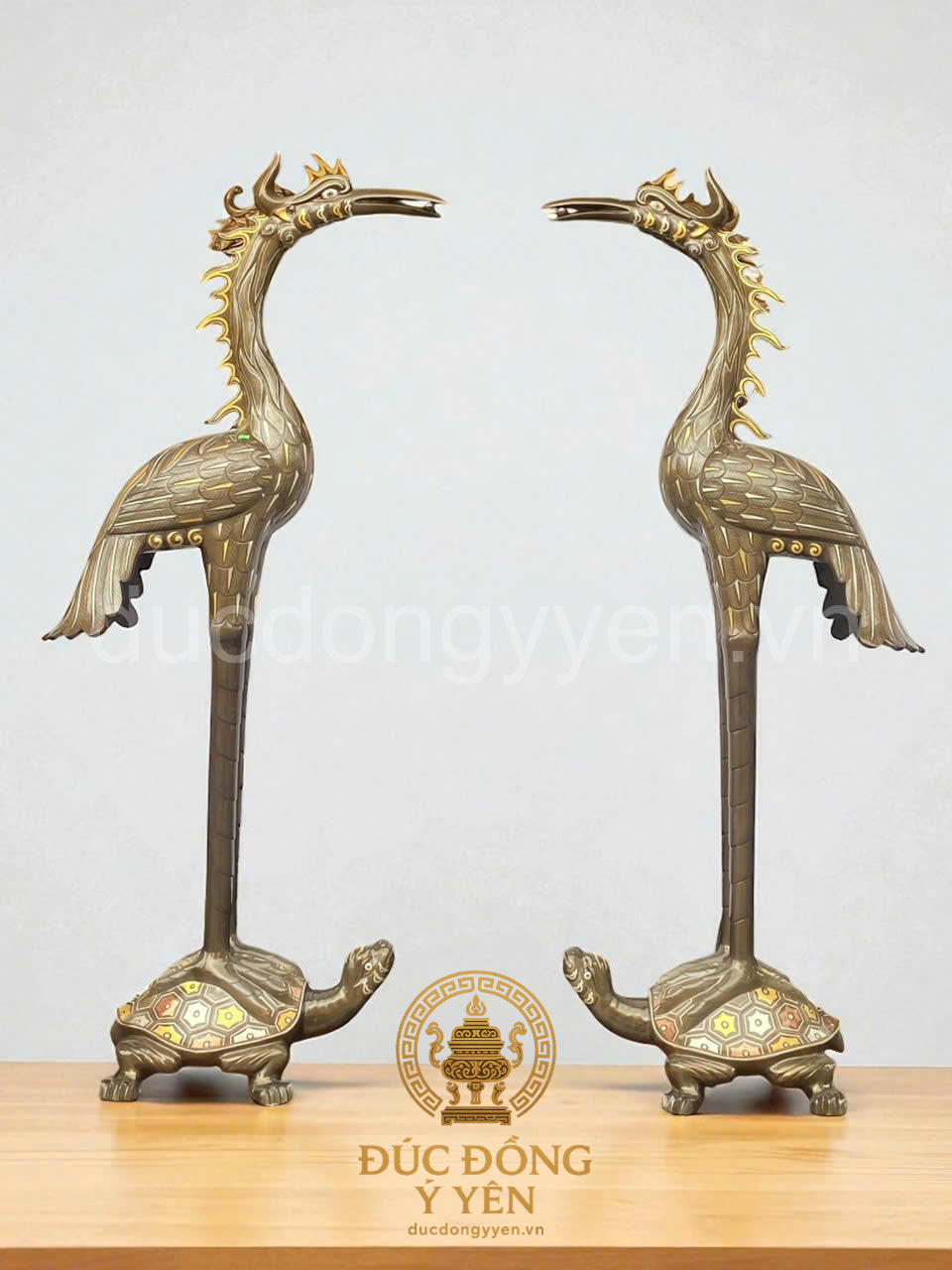 Hạc thờ đúc đỏ khảm tam khí dát điểm vàng cao 1m92 cm 