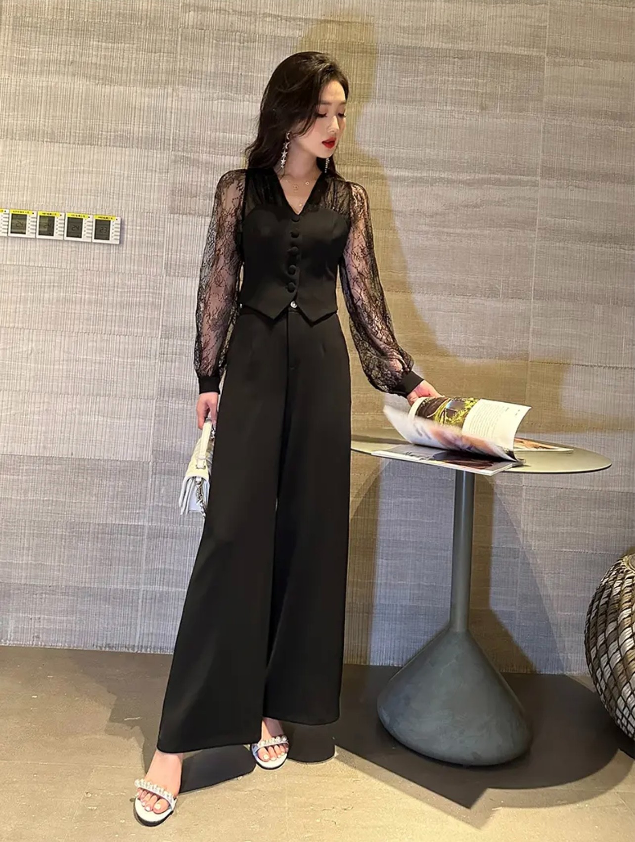 Set bộ áo kiểu cổ điển tay phối ren quần ống rộng_thumbnail_6