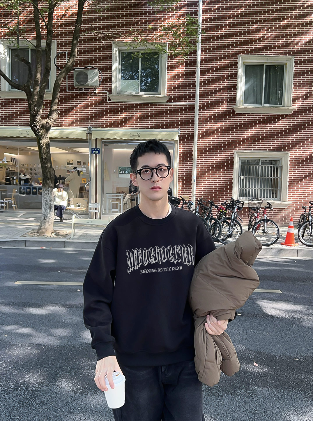 Áo sweater nam form boxy 2003 Miucho local brand cổ tròn vải nỉ bông 350 GSM dày dặn in mix_thumbnail_6