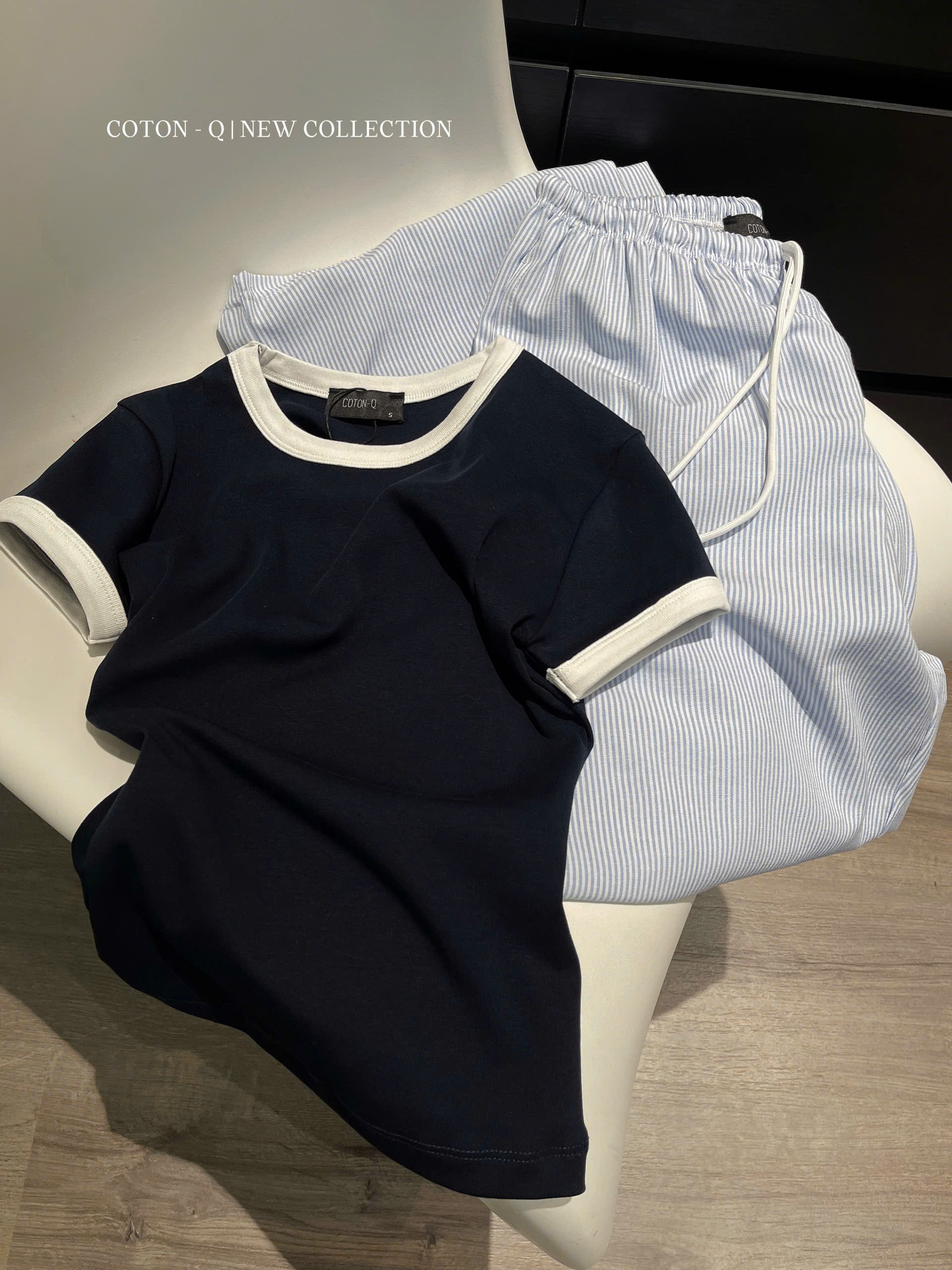 Set áo ôm viền + quần dài sọc ( XANH )_thumbnail_2