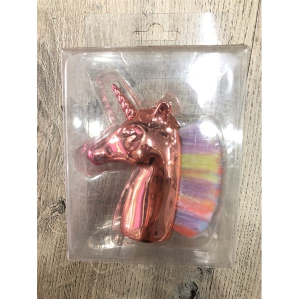 Chổi phủi bụi kì lân