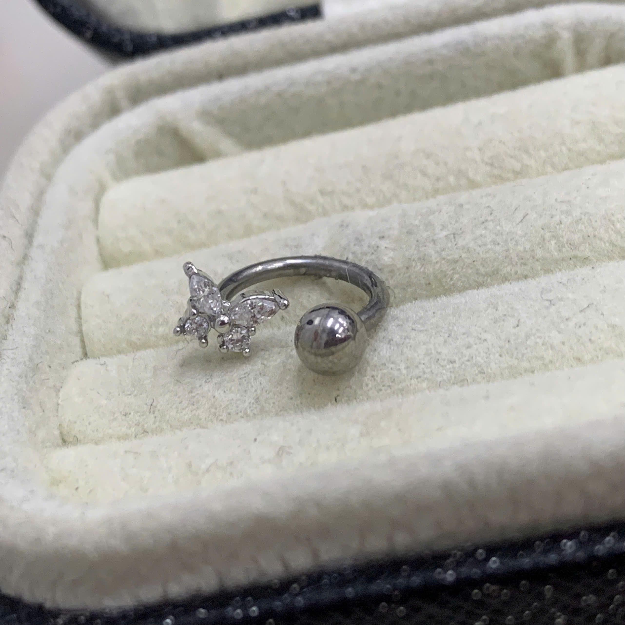 septum thân titan bướm trắng size 6_thumbnail_3