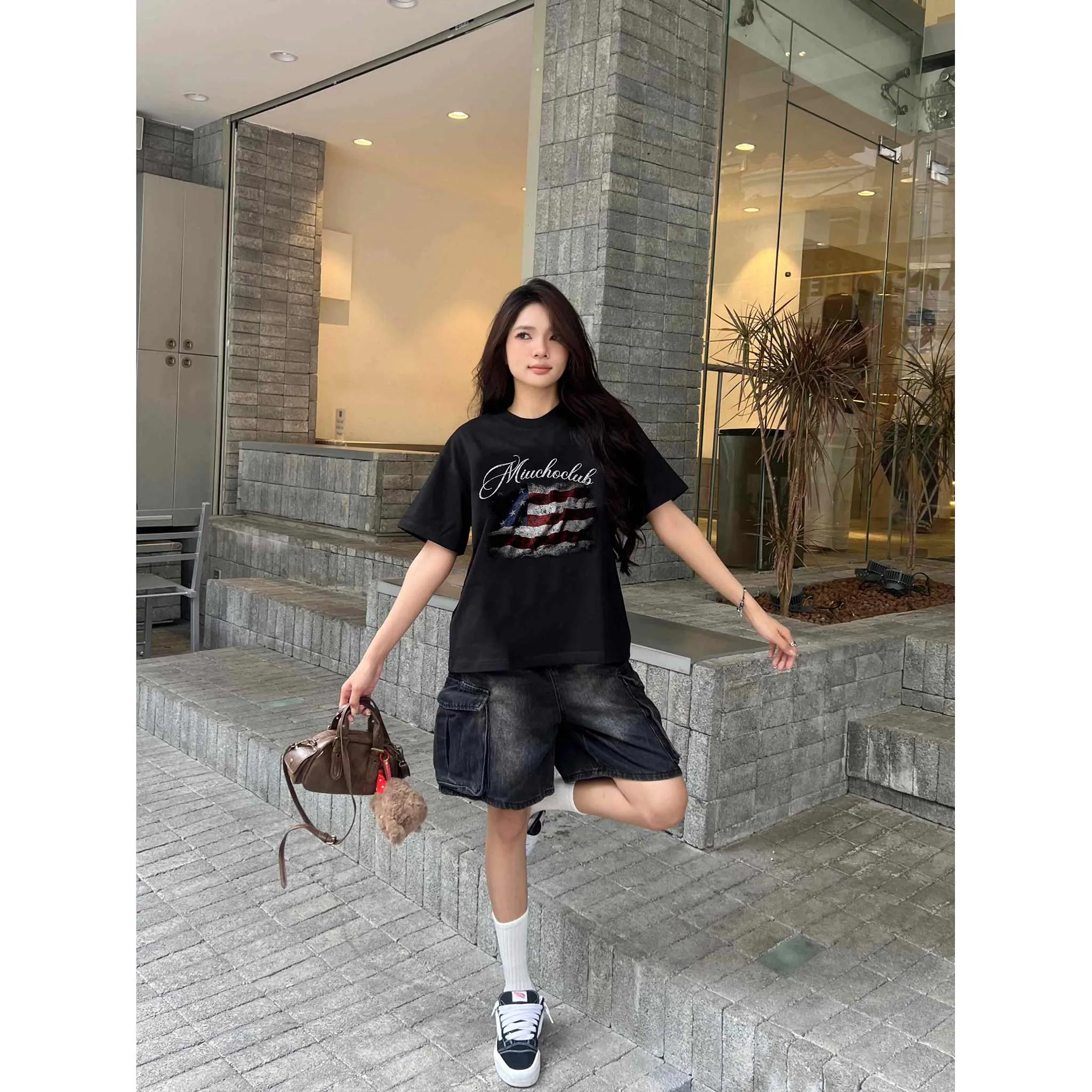 Áo thun nam form boxy local brand Miucho Club 2523 phong cách đường phố, trẻ trung vải cotton thoáng mát_thumbnail_3