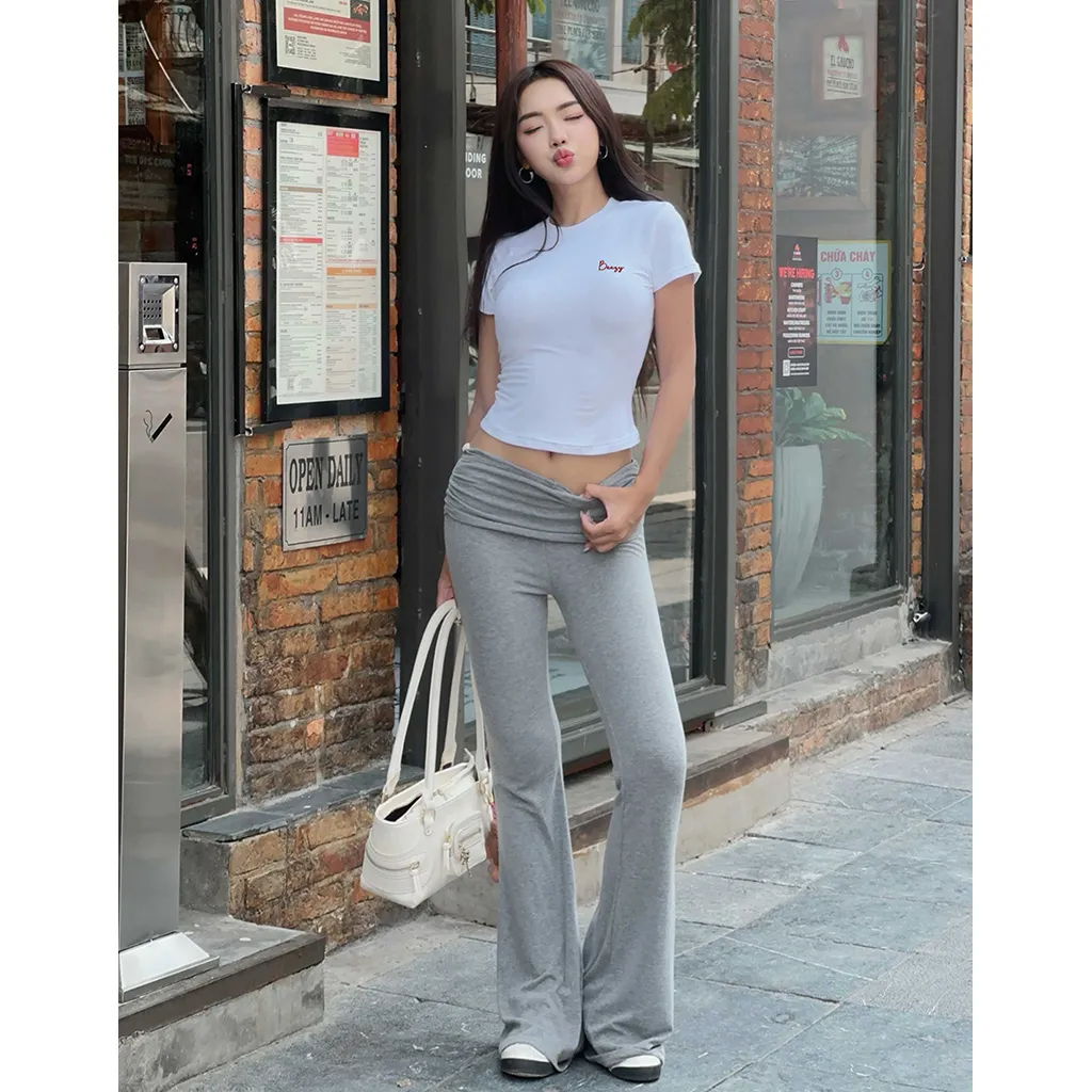 Áo baby tee Miucho vải visco cao cấp thoáng mát chuẩn form tôn dáng in typography 2711_thumbnail_3