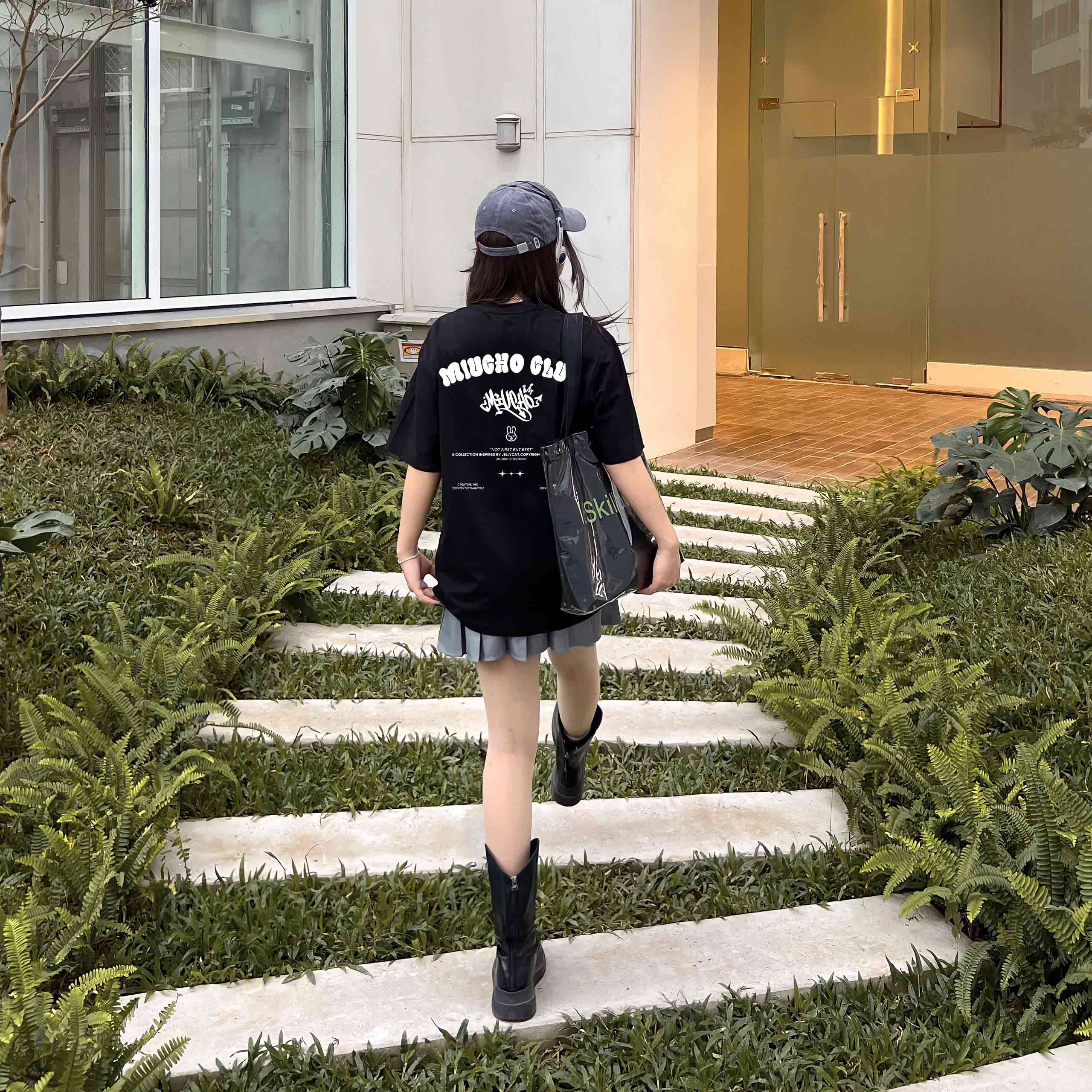 Áo thun thỏ Bunny form rộng local brand ATD1255 Miucho tay ngắn cổ tròn in mix_thumbnail_2