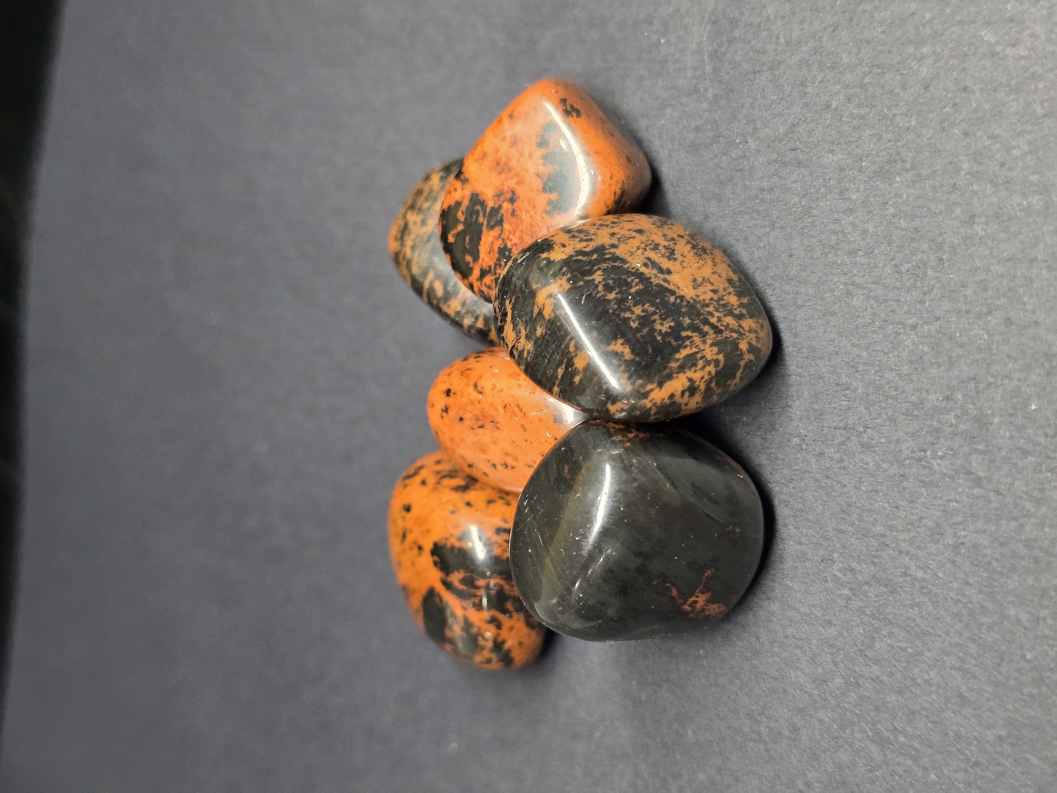 Đá cuội đã mài bóng / Tumbled Mahogany Obsidian size 1 - 2 cm/viên_thumbnail_1