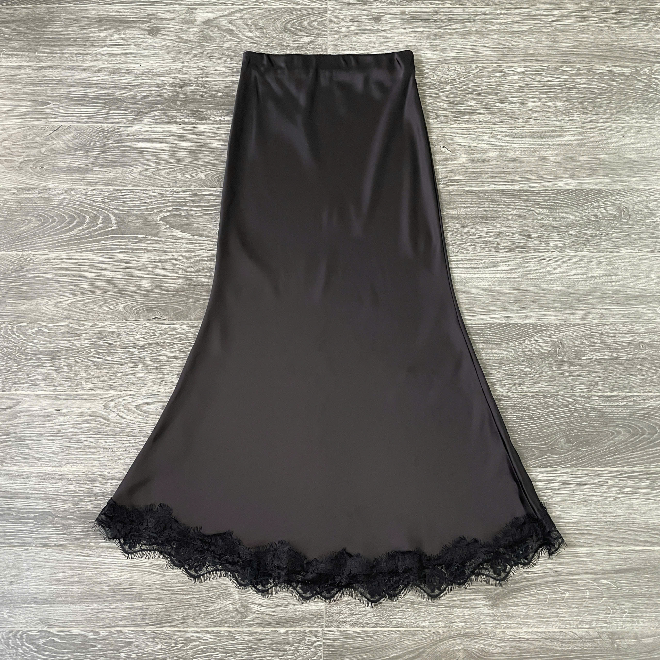 CHAN VAY SINCE_thumbnail_0