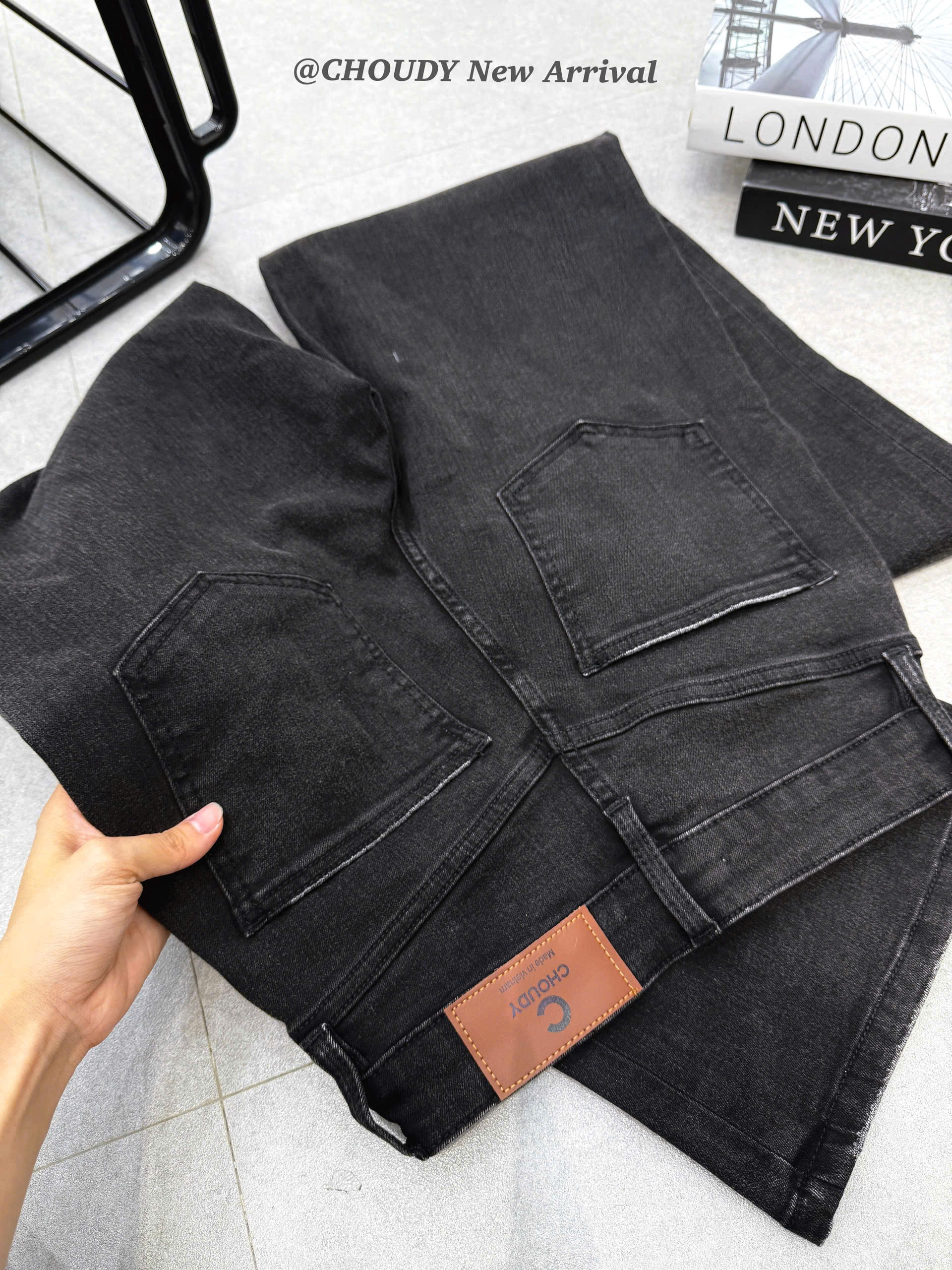 U461 QUẦN JEAN SUÔNG ĐEN_thumbnail_2