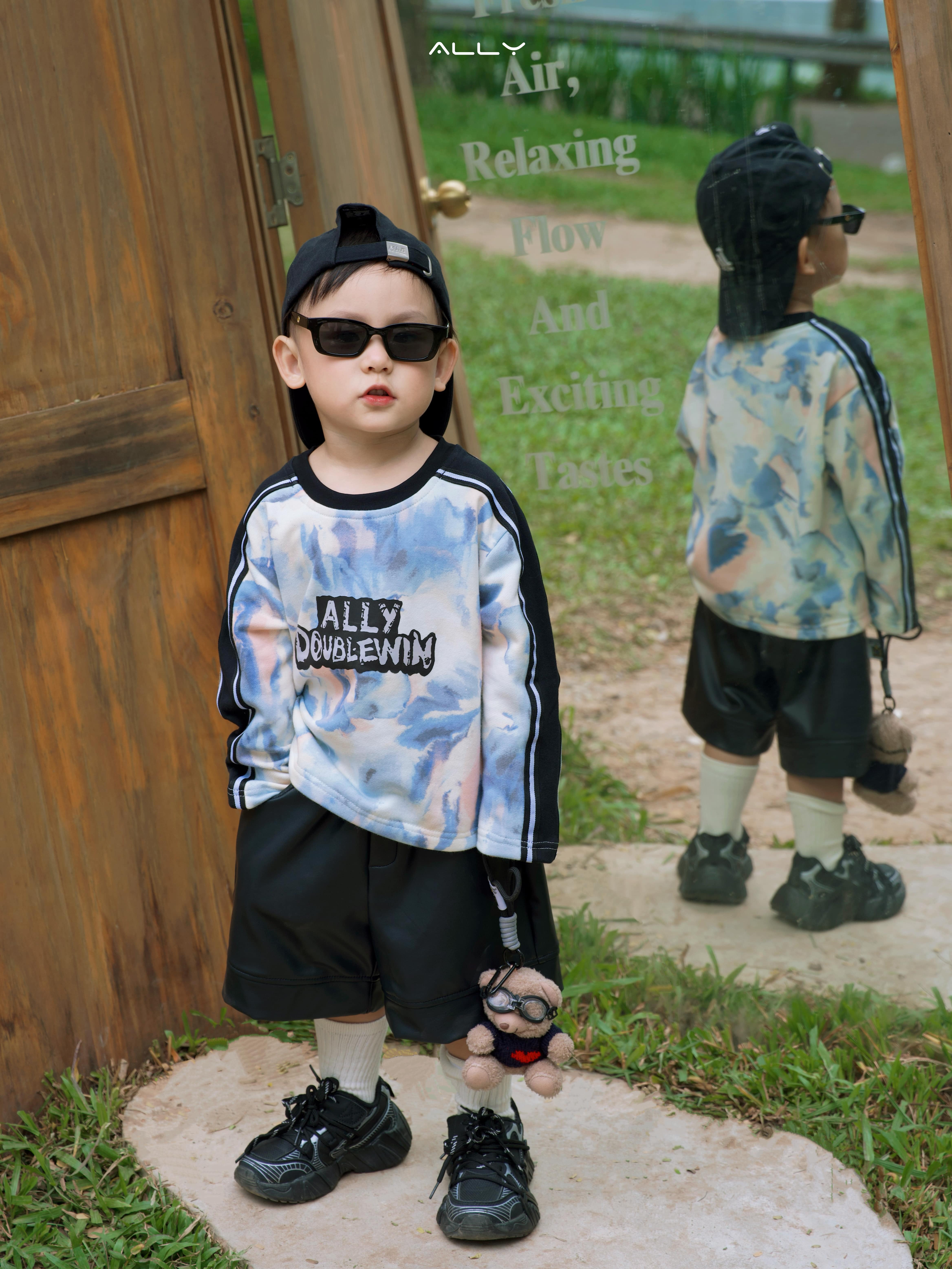 Áo nỉ loang màu cho bé trai