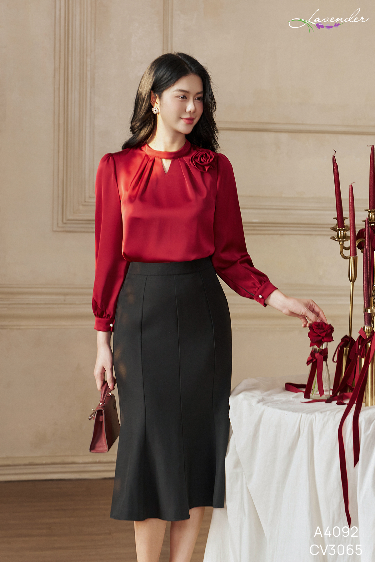 Áo sơ mi lụa hana màu đỏ đô phối hoa nổi A4092_thumbnail_1