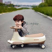 Xe Lắc có đèn nhạc HP827 Honper 67*39*30cm_thumbnail_5